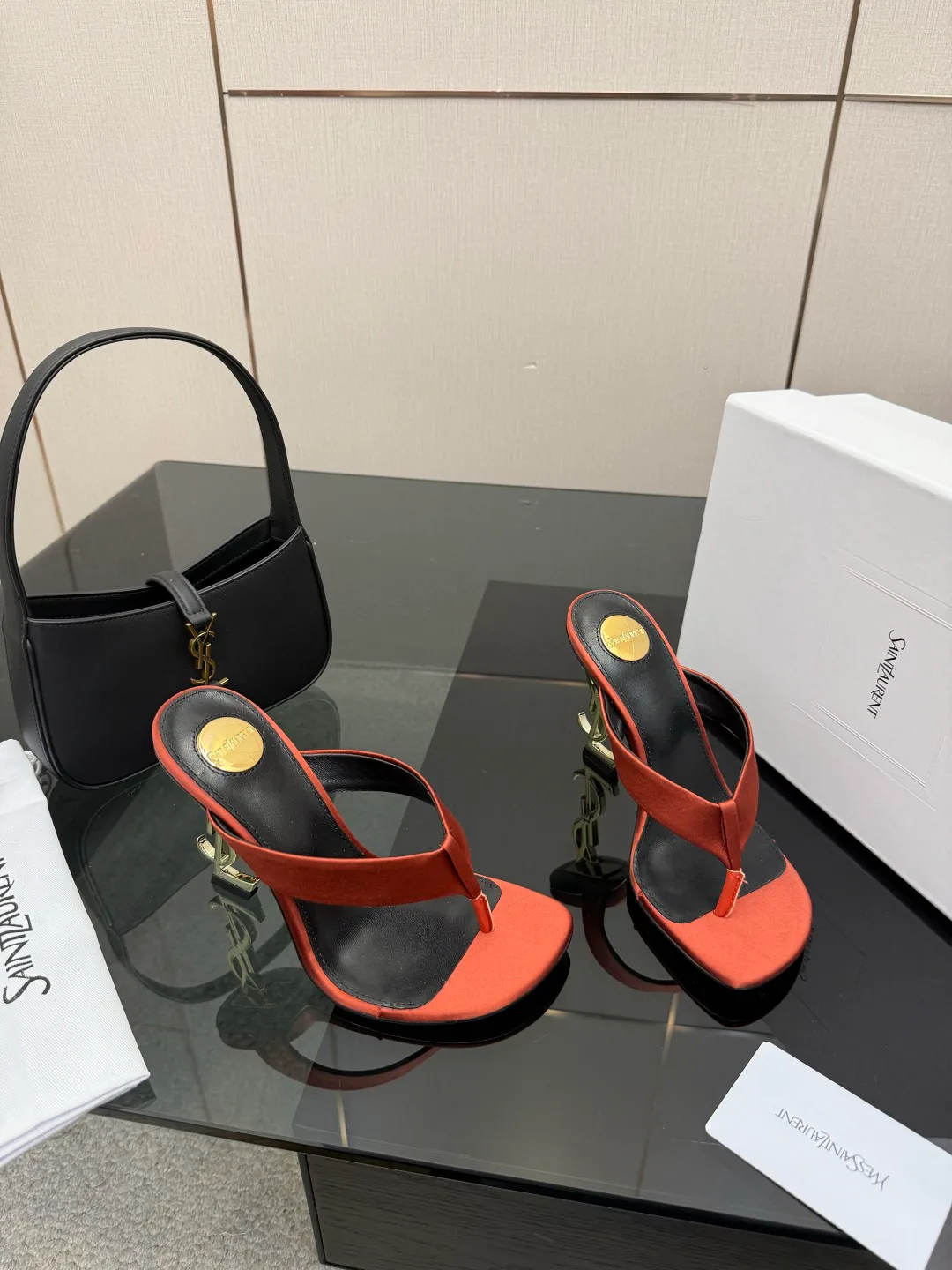 Босоножки Женские Saint Laurent 9632689