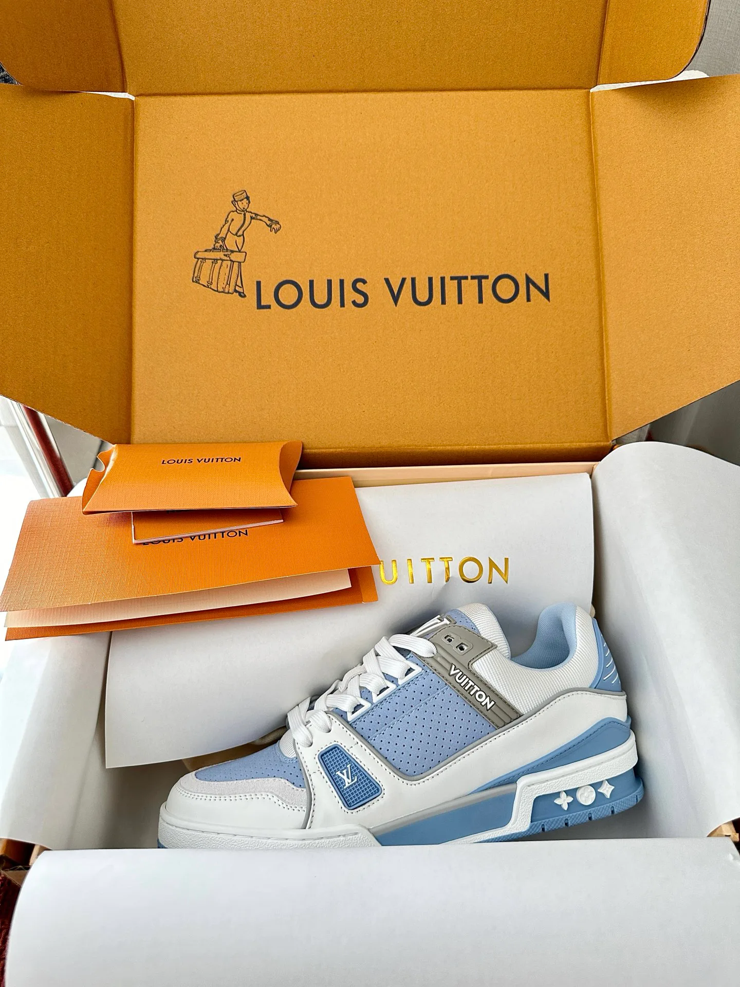 Кроссовки Женские Louis Vuitton 5045987