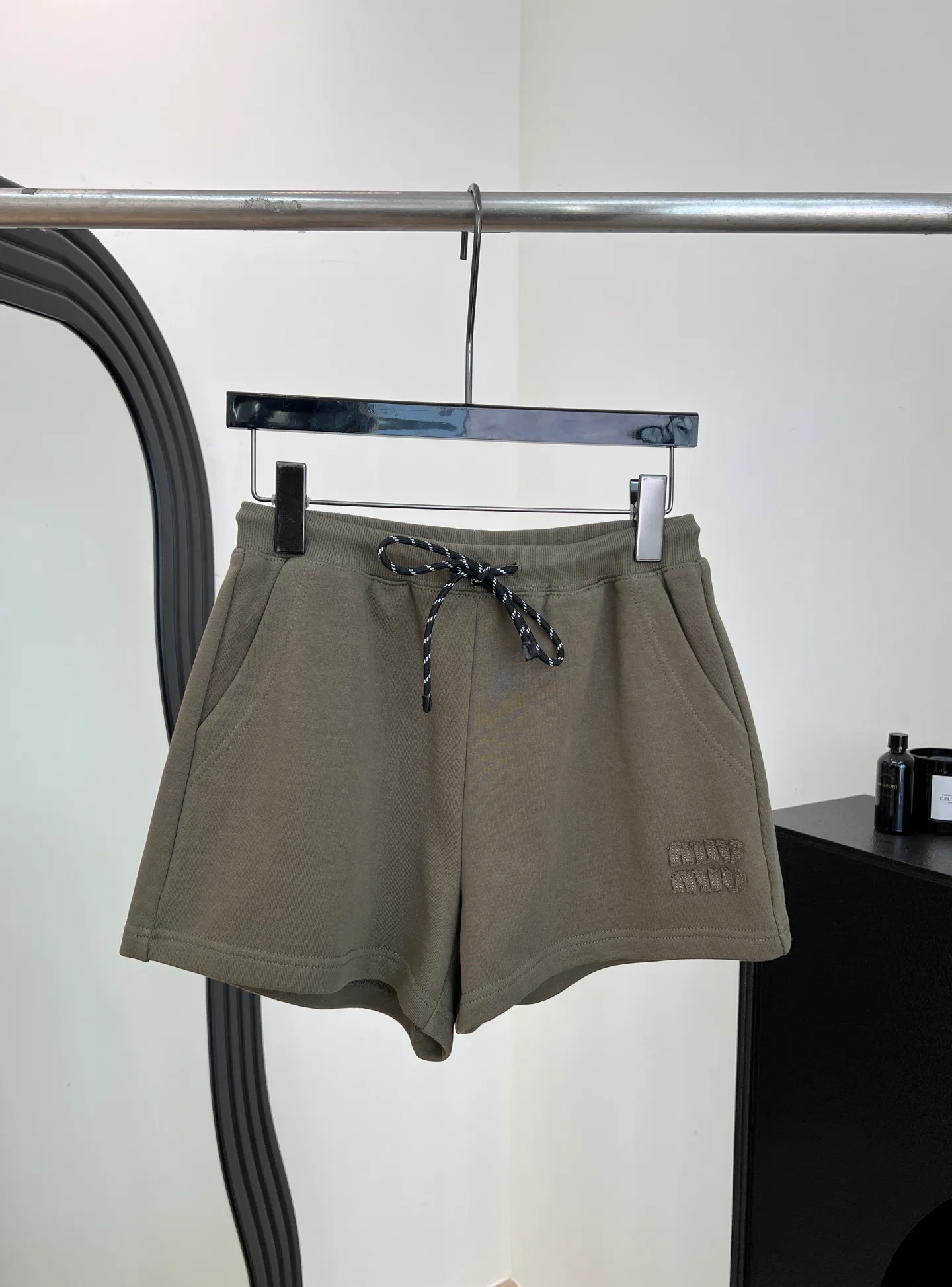 Шорты Женские Miu Miu 5881605