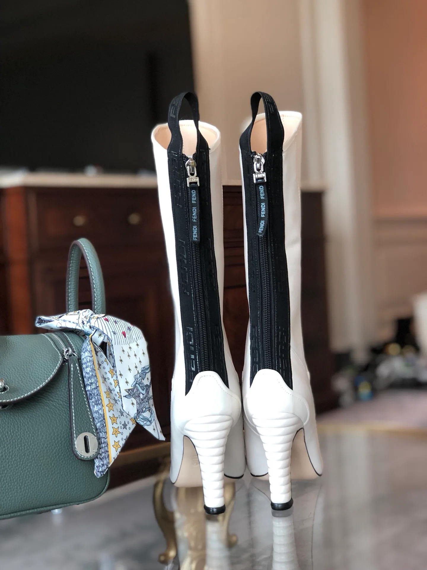 Сапоги Женские Fendi 4907