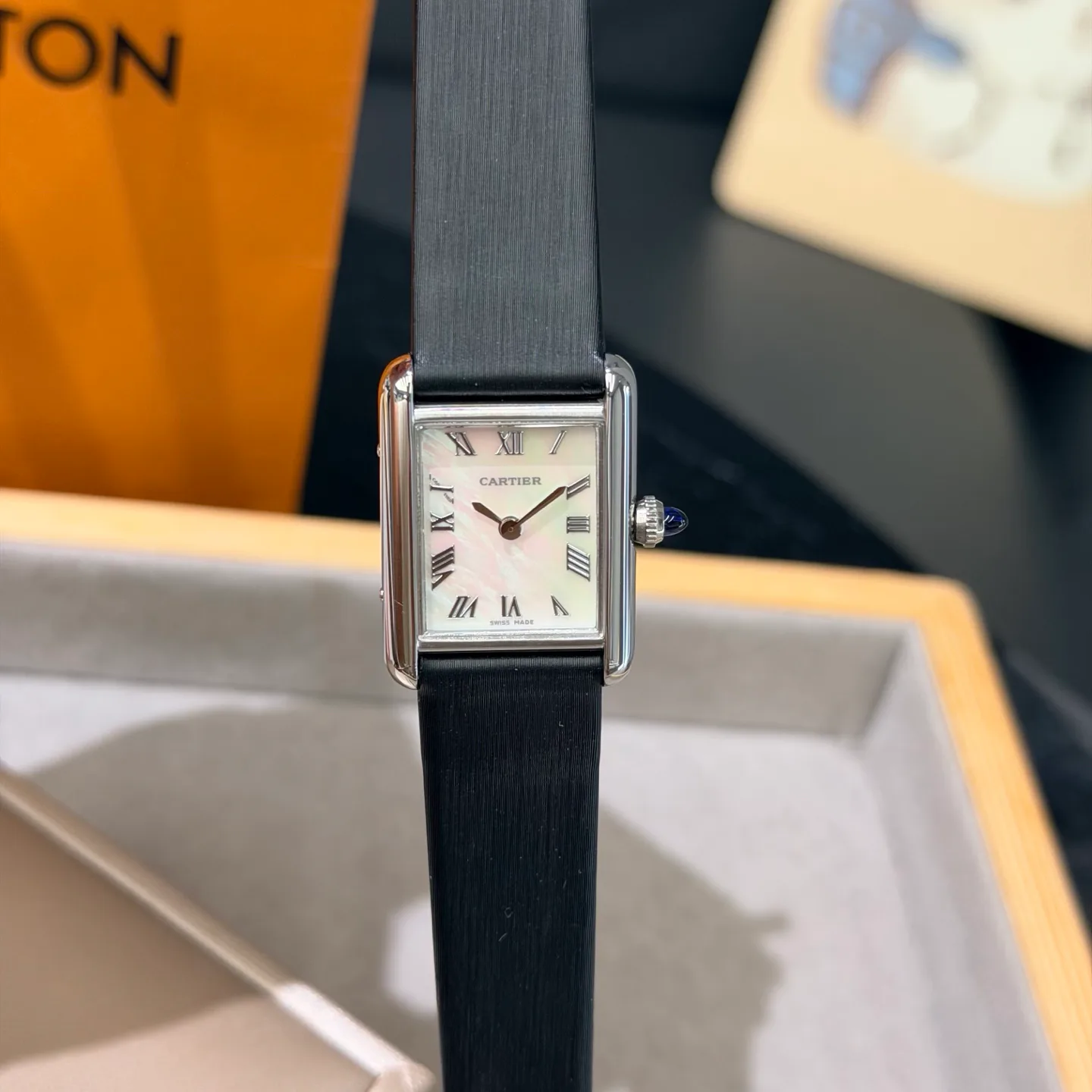 Часы Женские Cartier 18362047