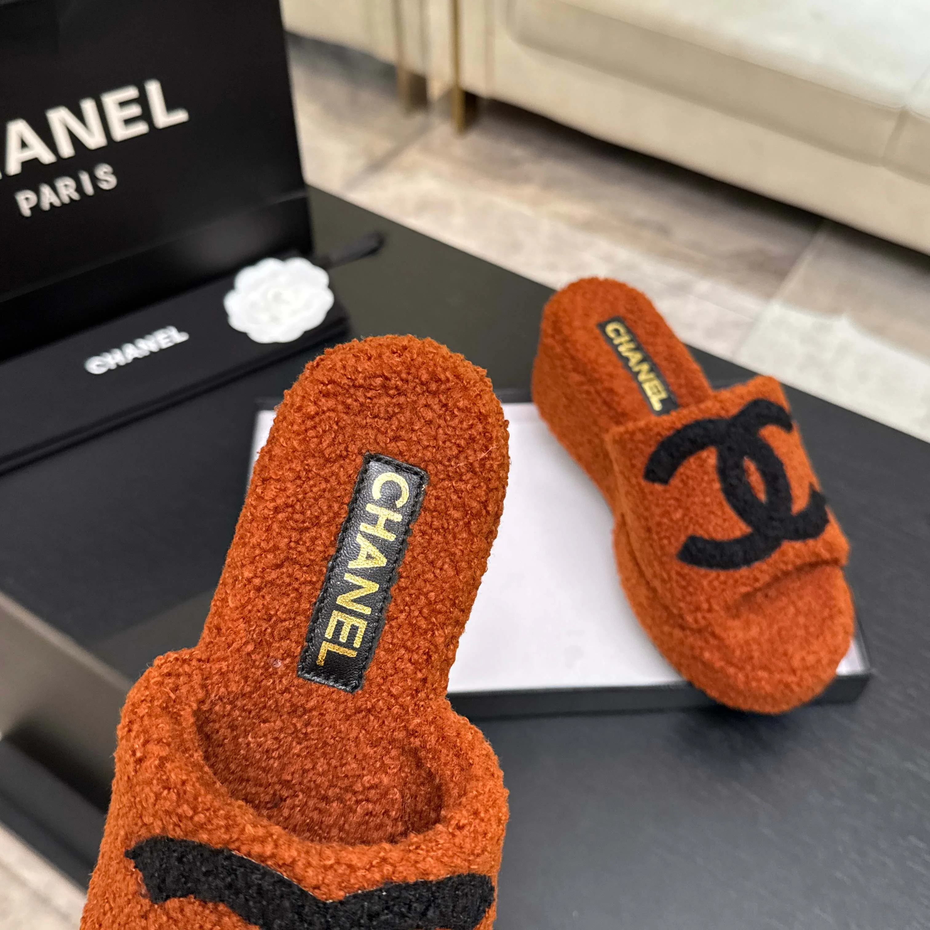 Тапочки Женские Chanel 18501002