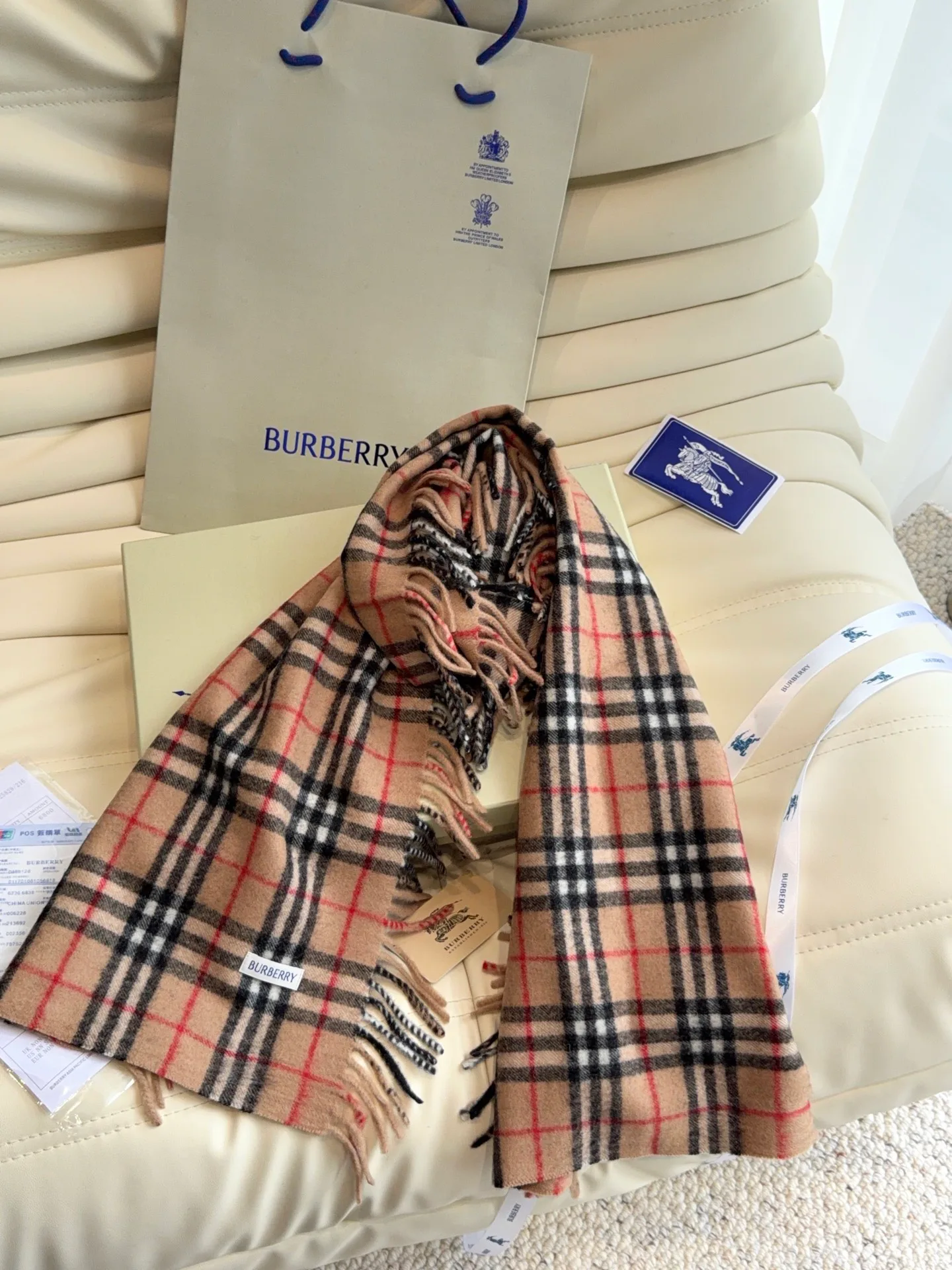 Шарфы Burberry 18401213