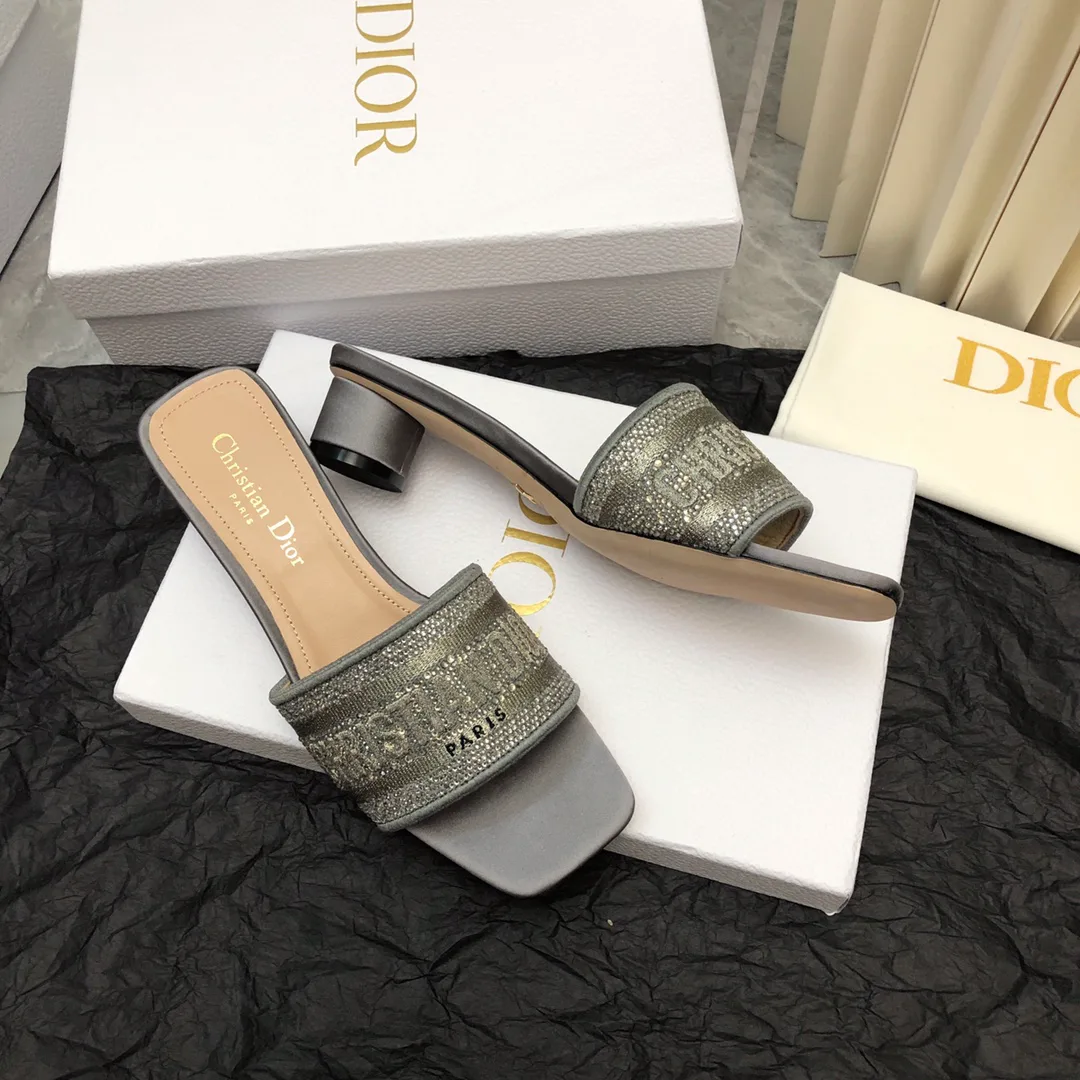 Босоножки Женские Christian Dior 18634011