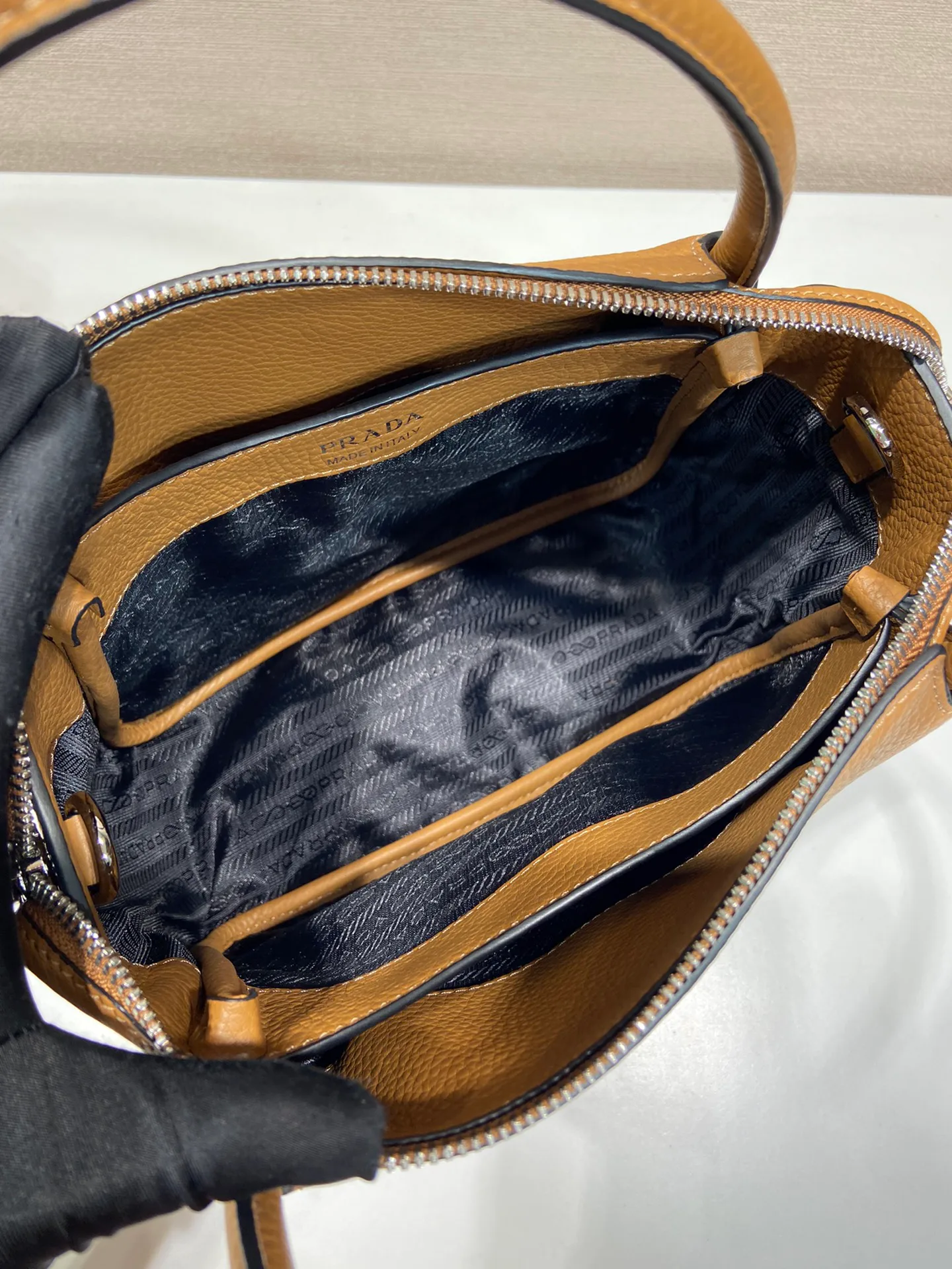 Сумки На Ремне Женские Prada 11449116