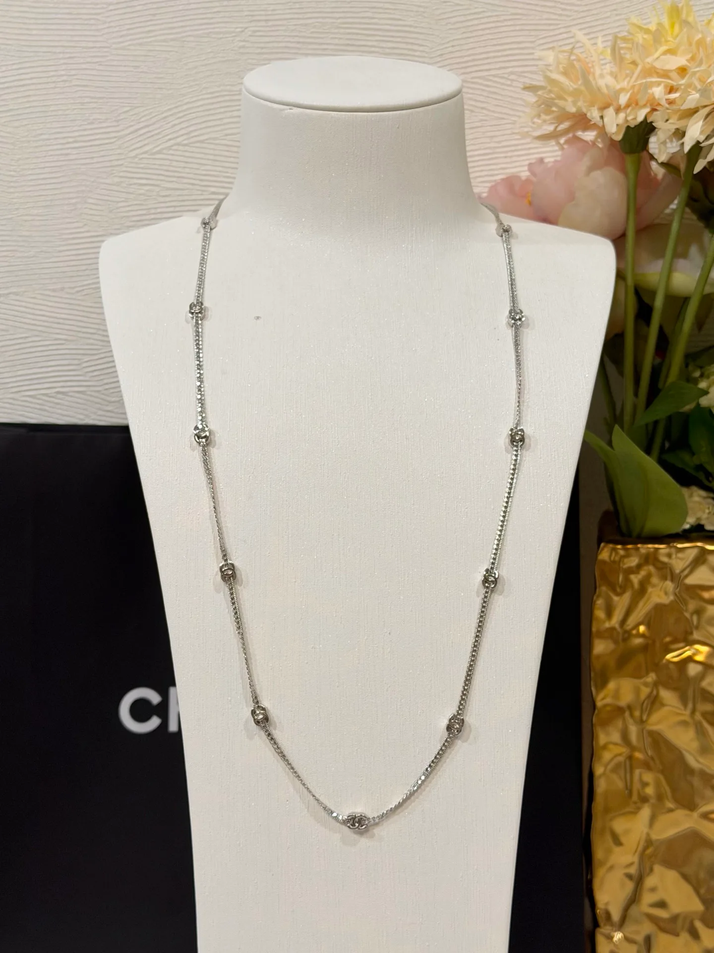 Бижутерия Chanel 18070343