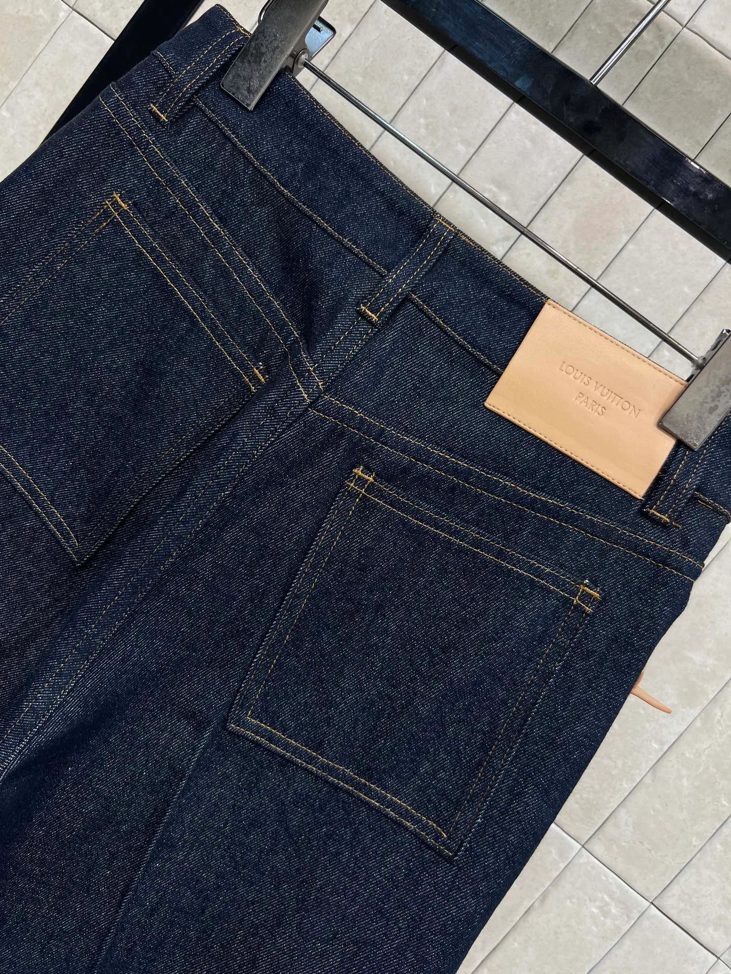 Джинсы Женские Louis Vuitton 13545862