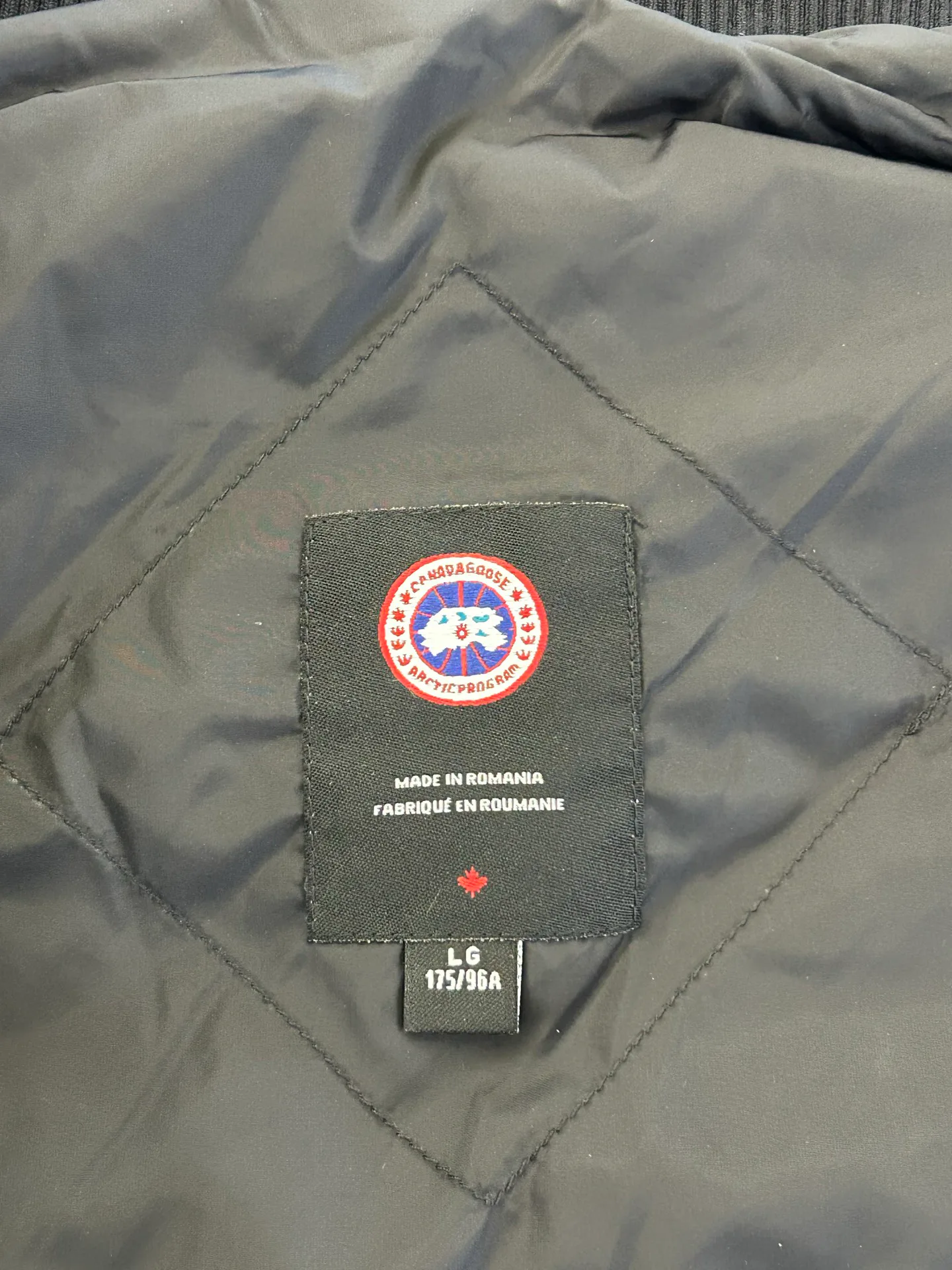Куртки И Пуховики Мужские Canada Goose 18231170