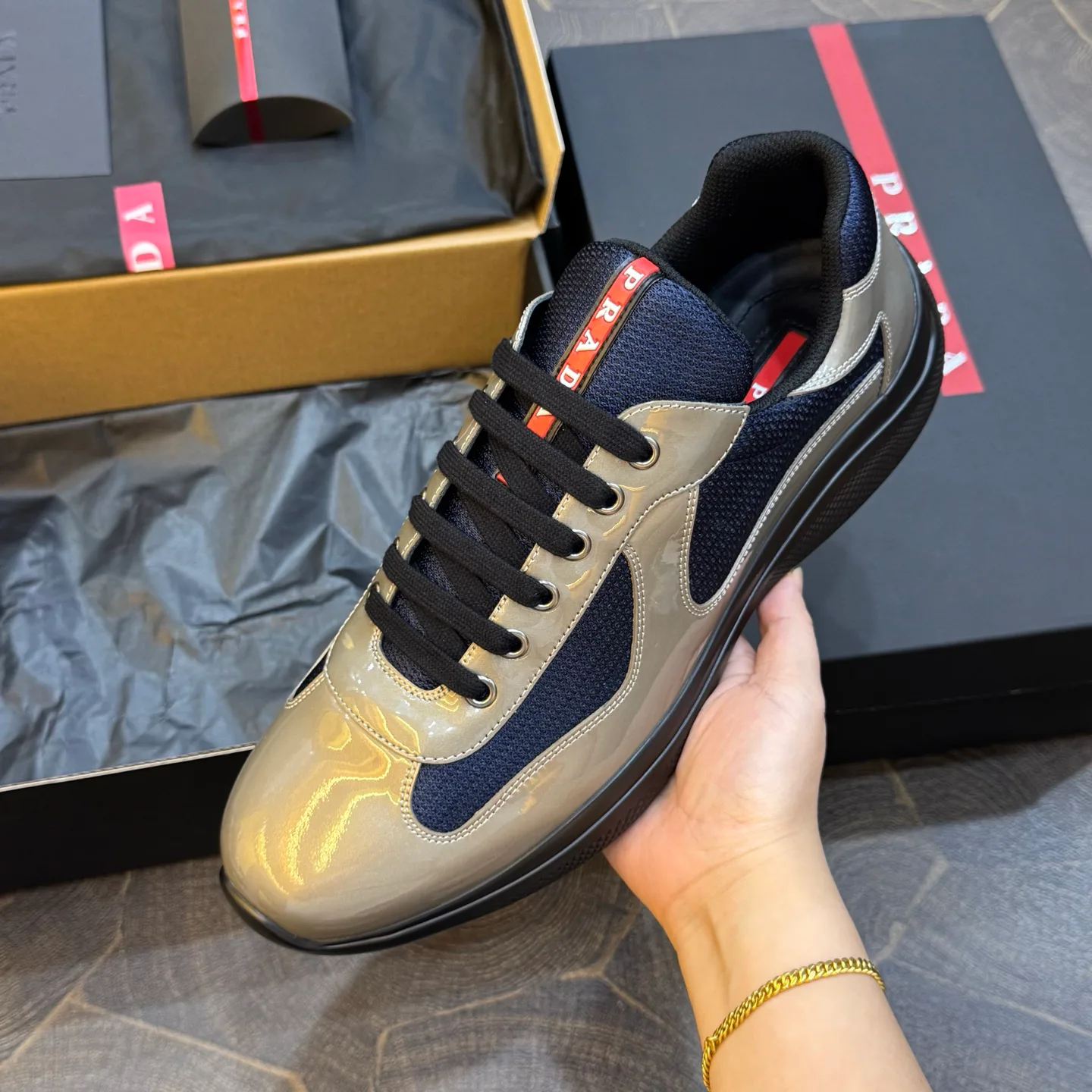 Кроссовки Женские Prada 18267056