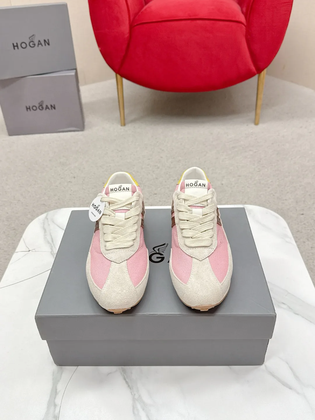 Кроссовки Женские Hogan 13077333