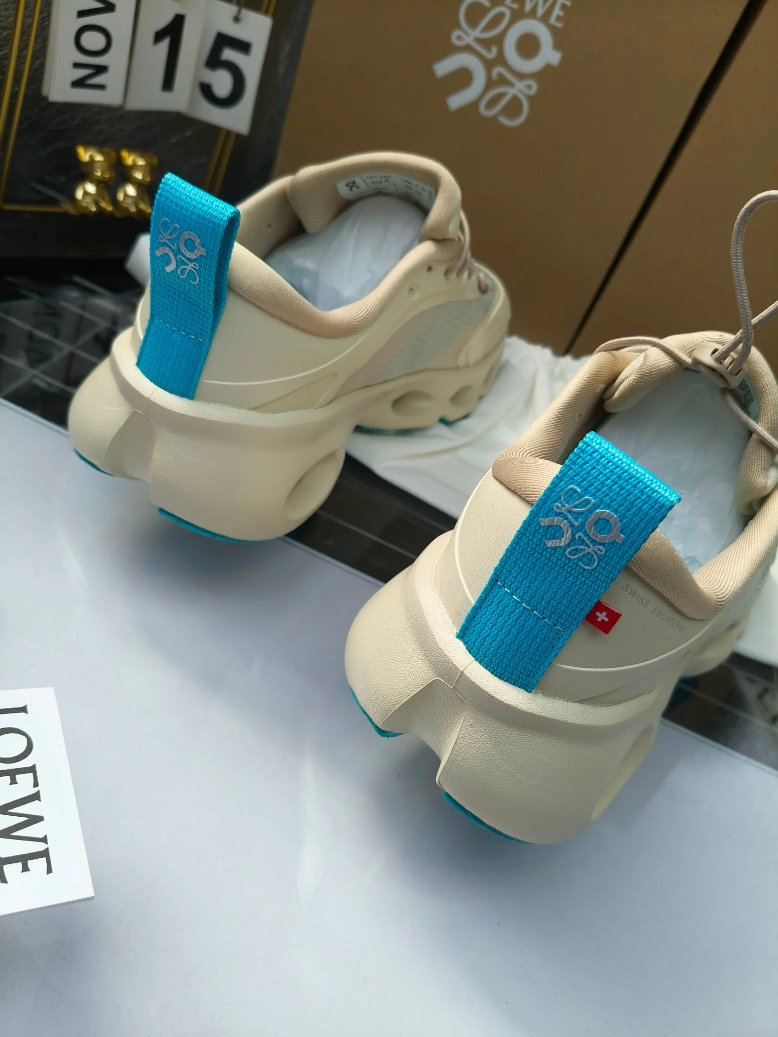 Кроссовки Женские Loewe 1829485