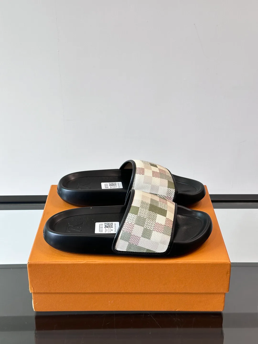 Шлепанцы Мужские Louis Vuitton 289727