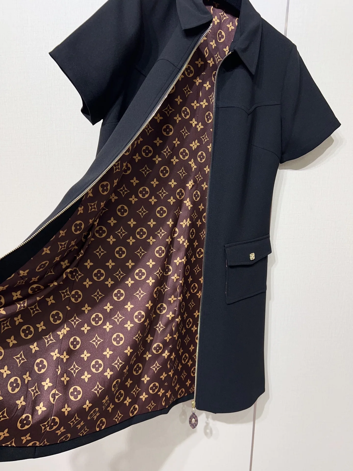 Платья Женские Louis Vuitton 12545666