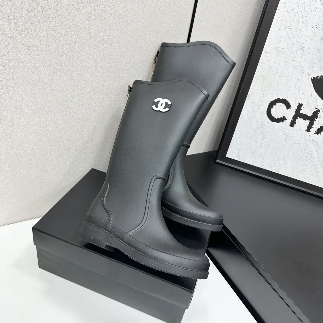 Сапоги Женские Chanel 18832633