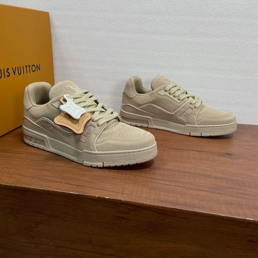 Кроссовки Мужские Louis Vuitton 17461094