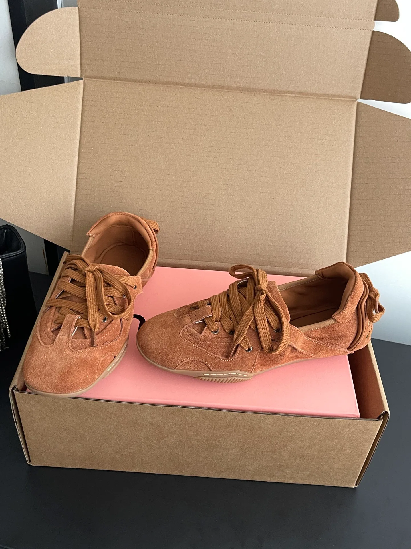 Кроссовки Женские Acne Studios 17554373