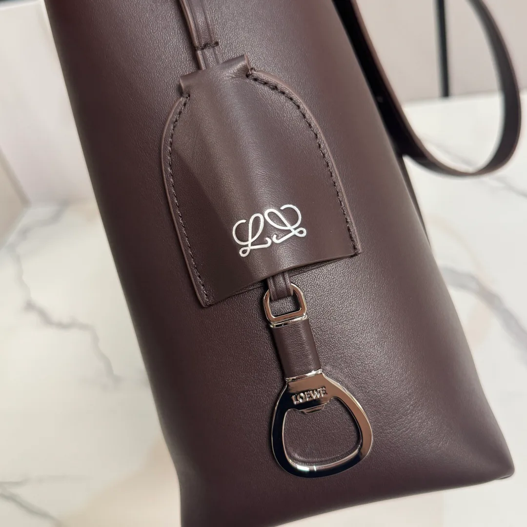 Классические Сумки Женские Loewe 17502833