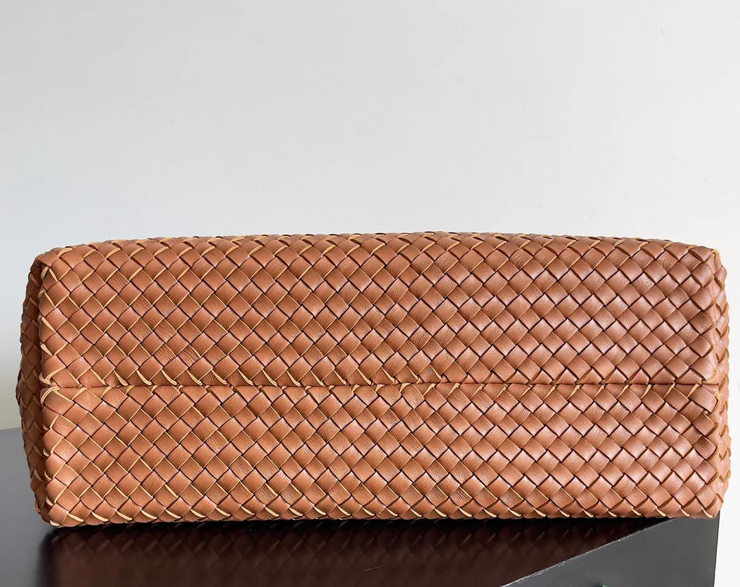 Классические Сумки Женские Bottega Veneta 11387801