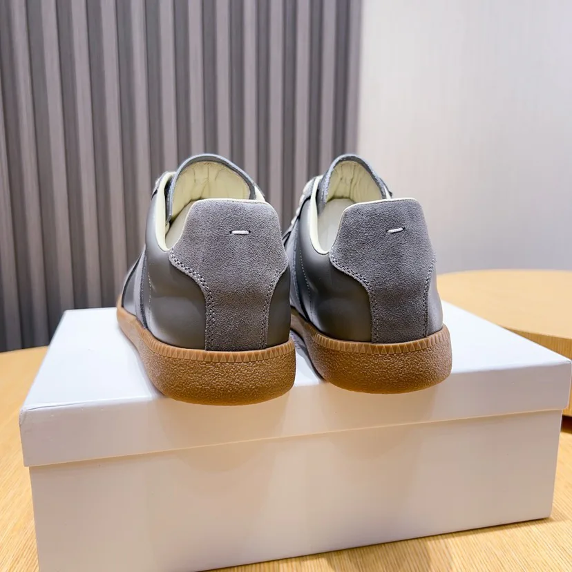 Кроссовки Женские Maison Margiela 17286723