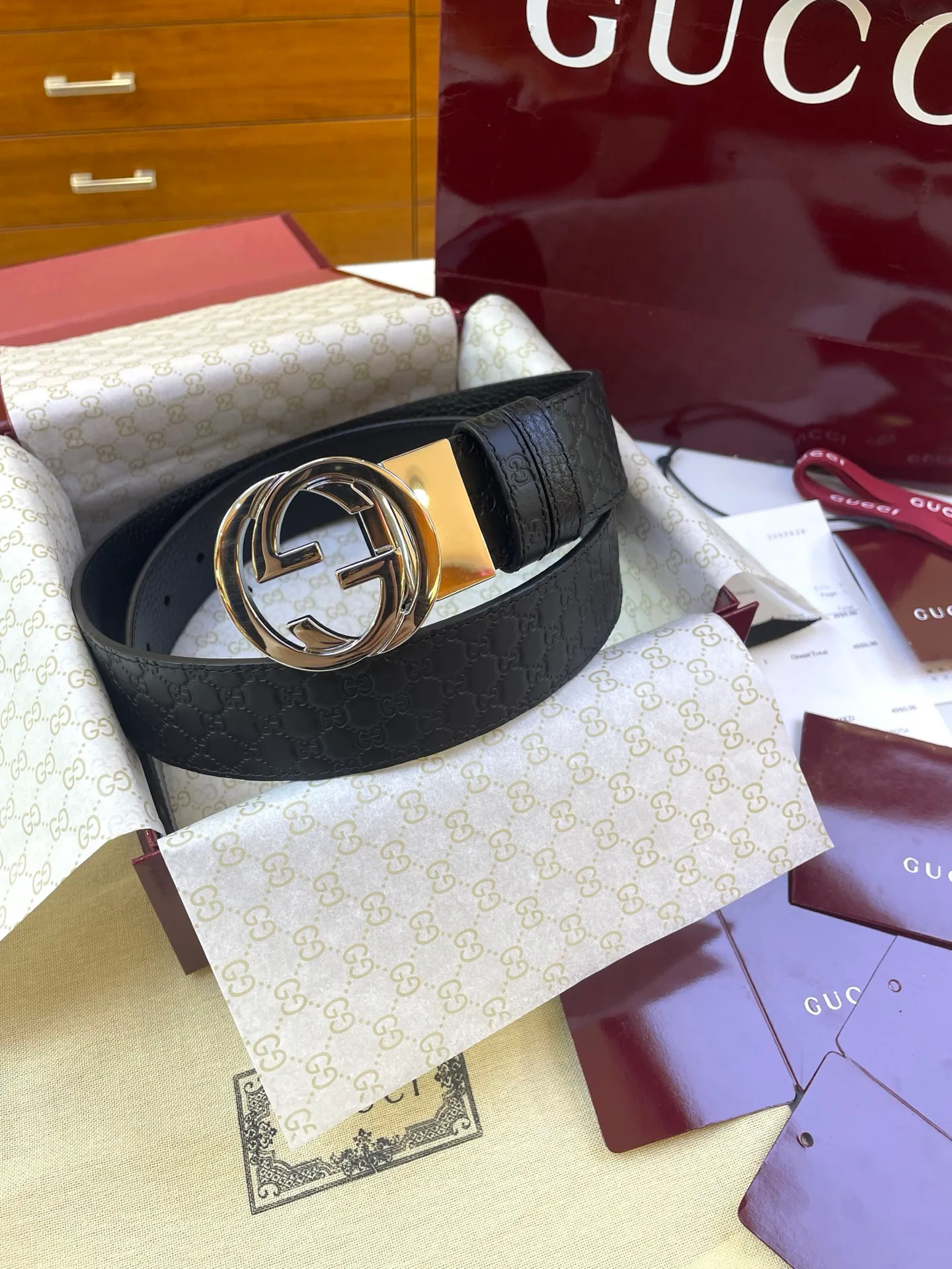 Ремни Gucci 76701