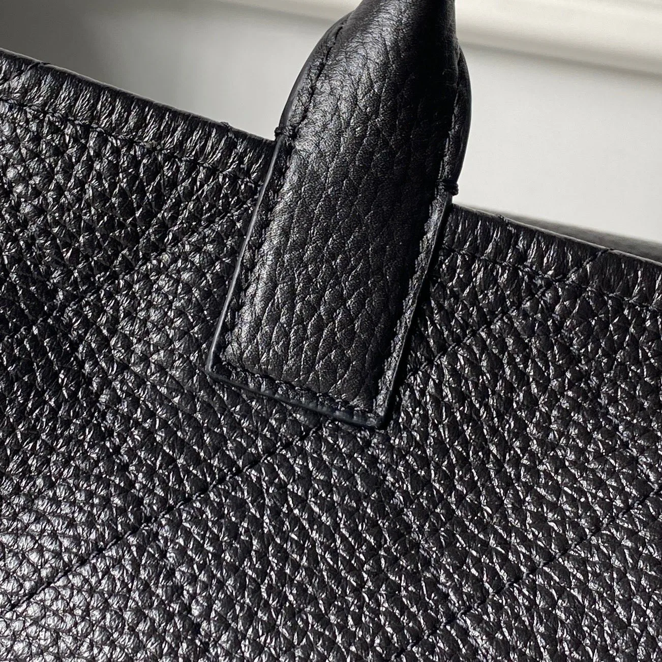 Классические Сумки Женские Chanel 17615420