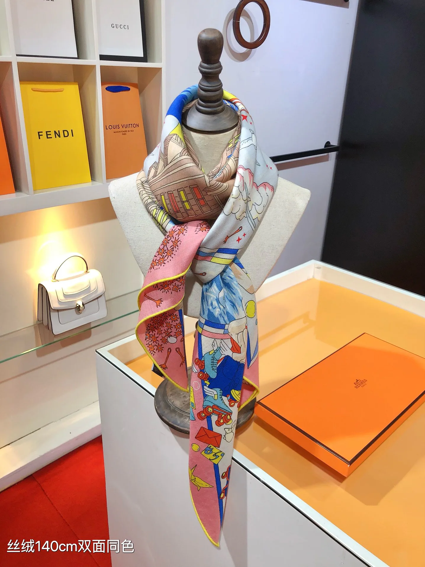 Шарфы Hermes 10176