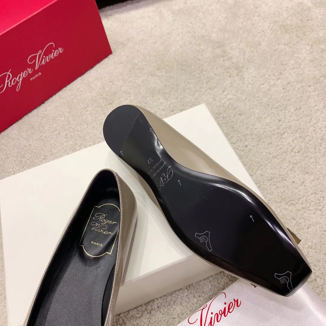 Туфли Женские Roger Vivier 17550722