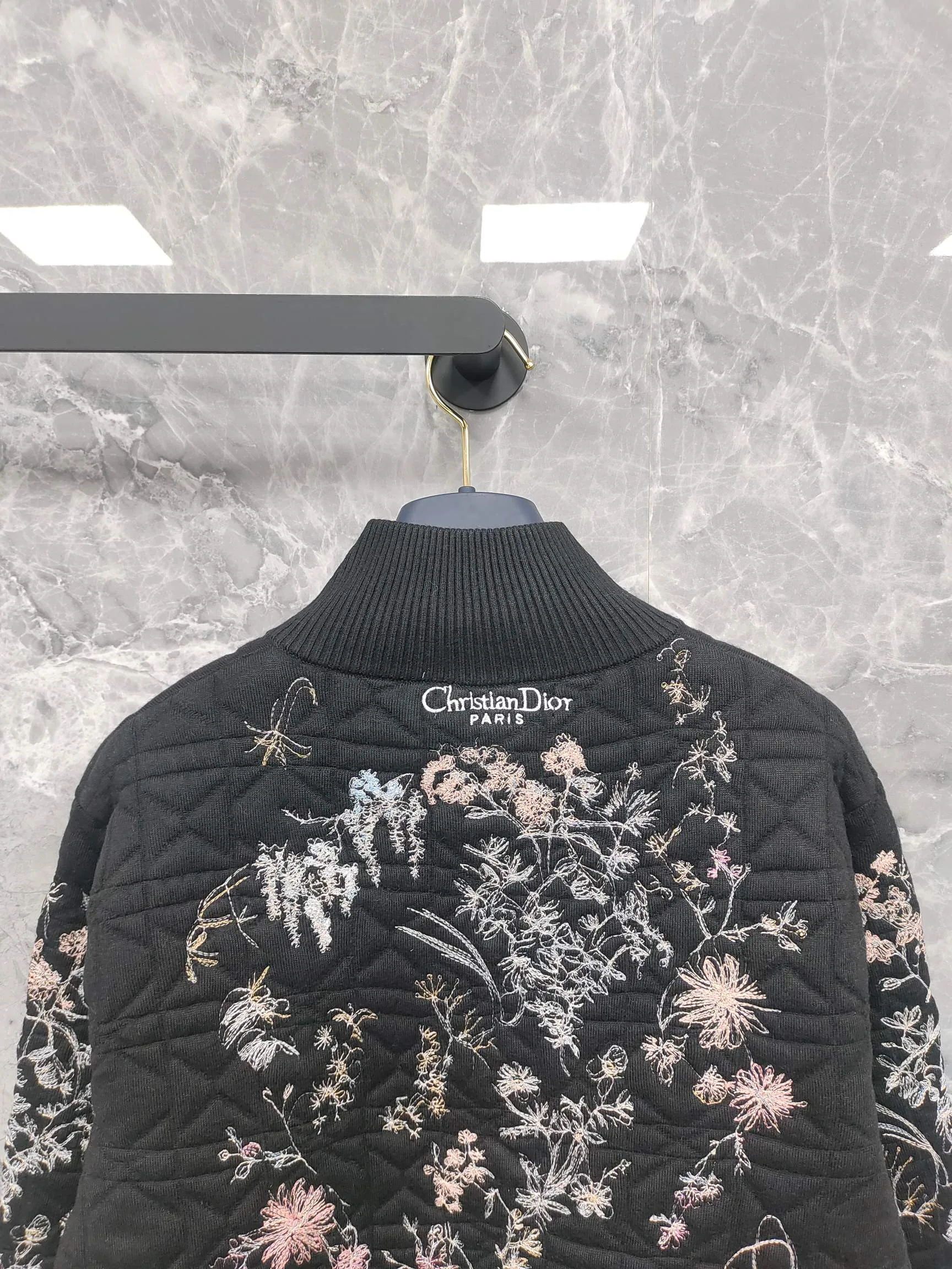 Куртки И Пуховики Женские Christian Dior 17914041