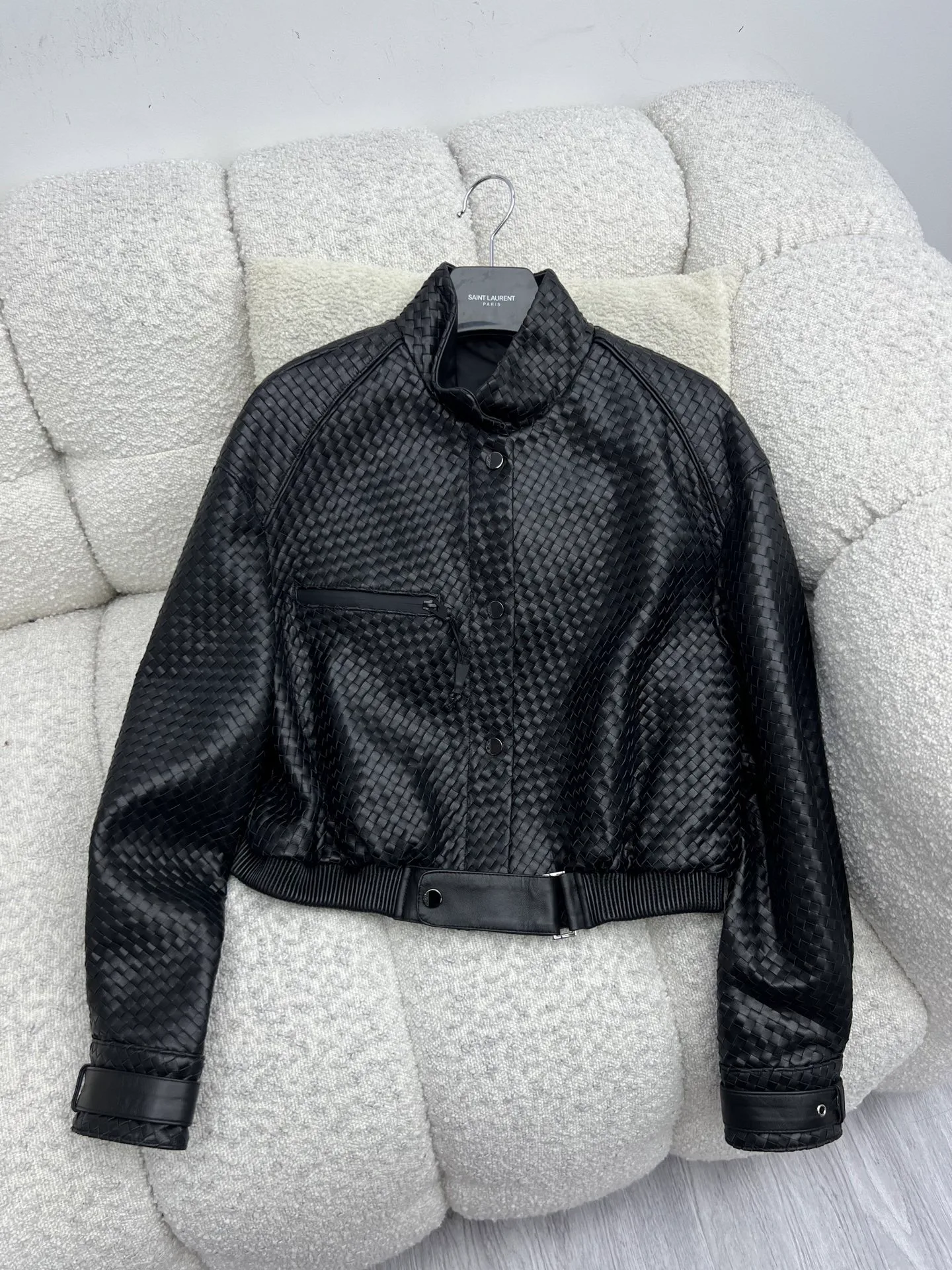 Кожаные Куртки И Дублёнки Женские Bottega Veneta 17719114