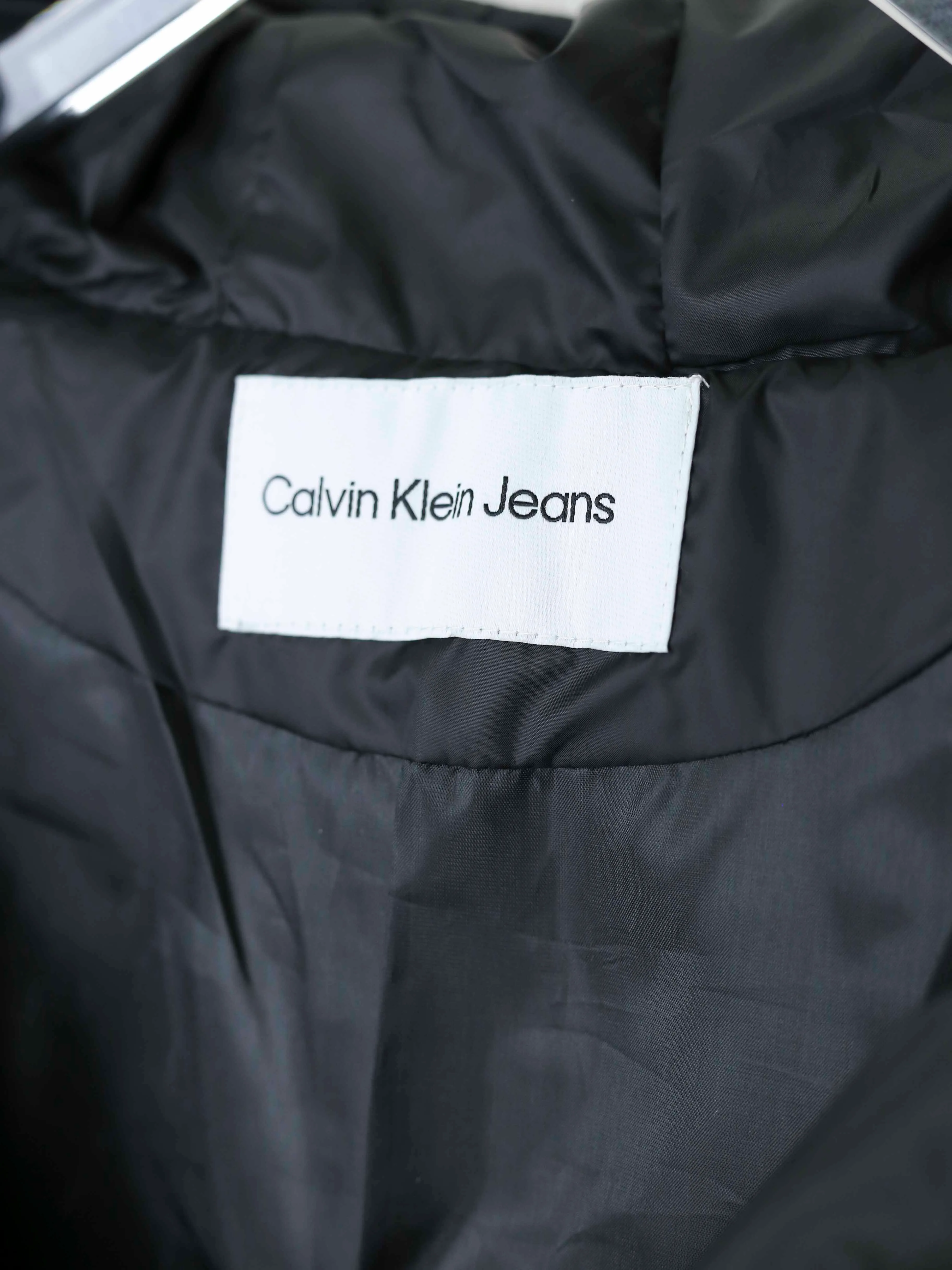 Куртки И Пуховики Женские Calvin Klein 362384