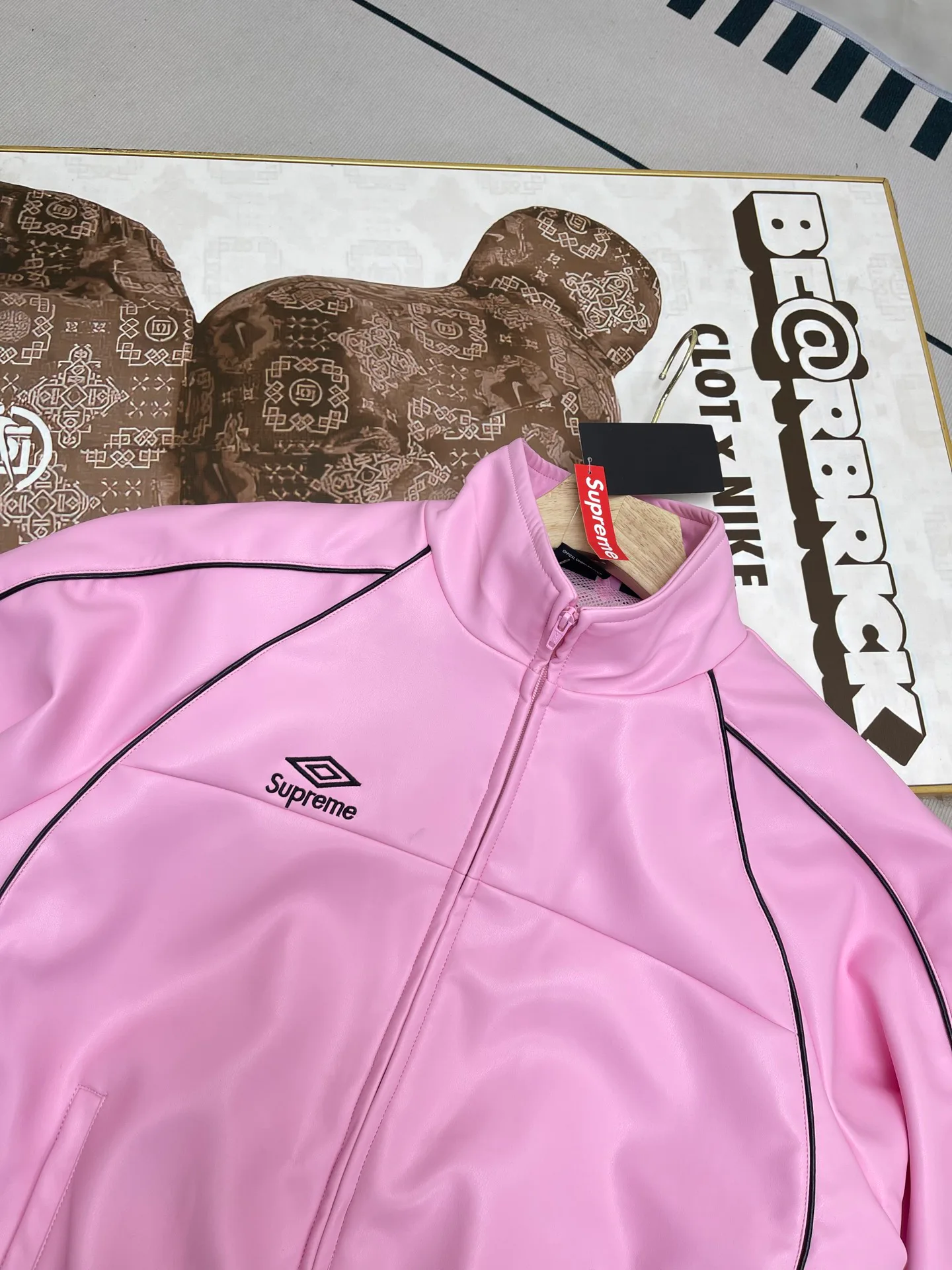 Кожаные Куртки И Дублёнки Женские Supreme 10542428