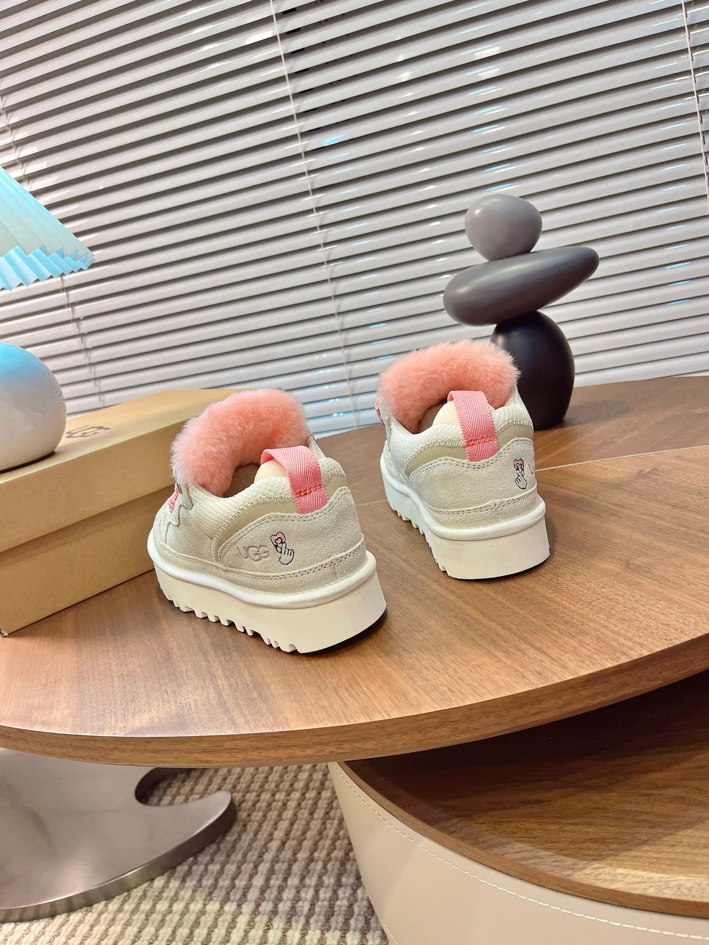 Кроссовки Женские Ugg 197838