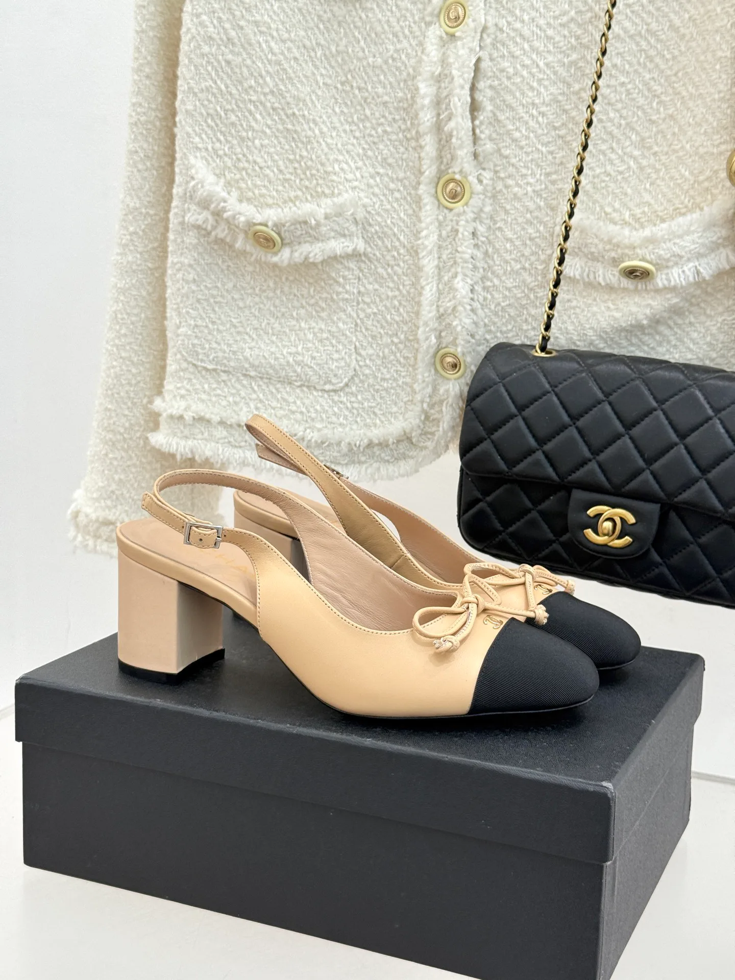 Босоножки Женские Chanel 13581528