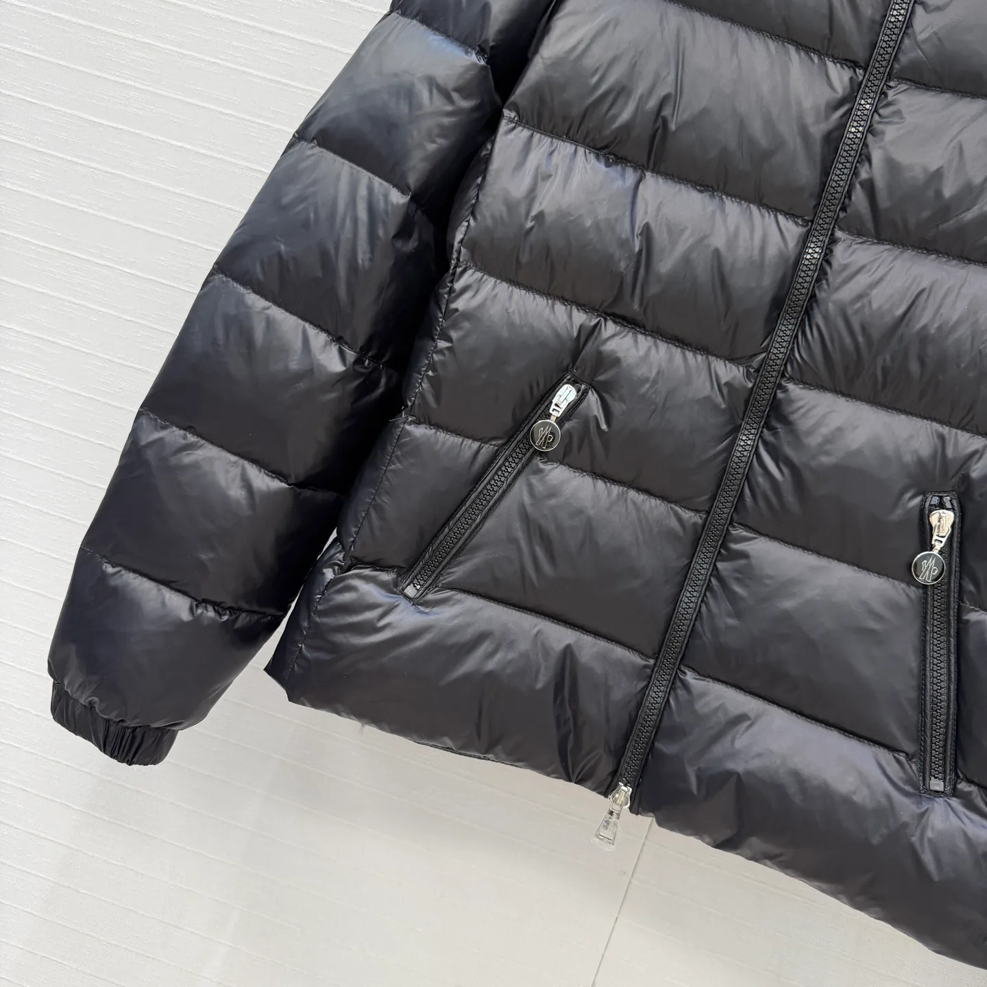 Куртки И Пуховики Женские Moncler 18826117