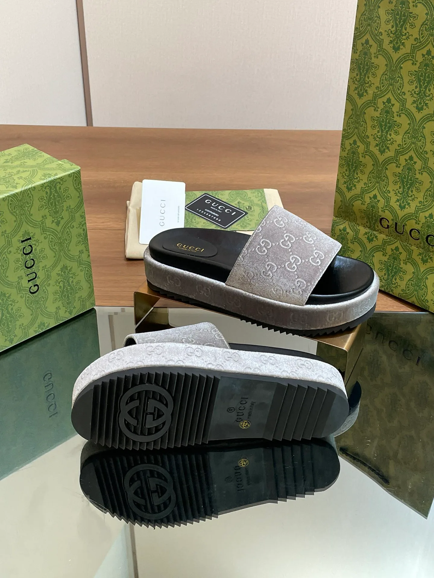 Шлепанцы Женские Gucci 10905