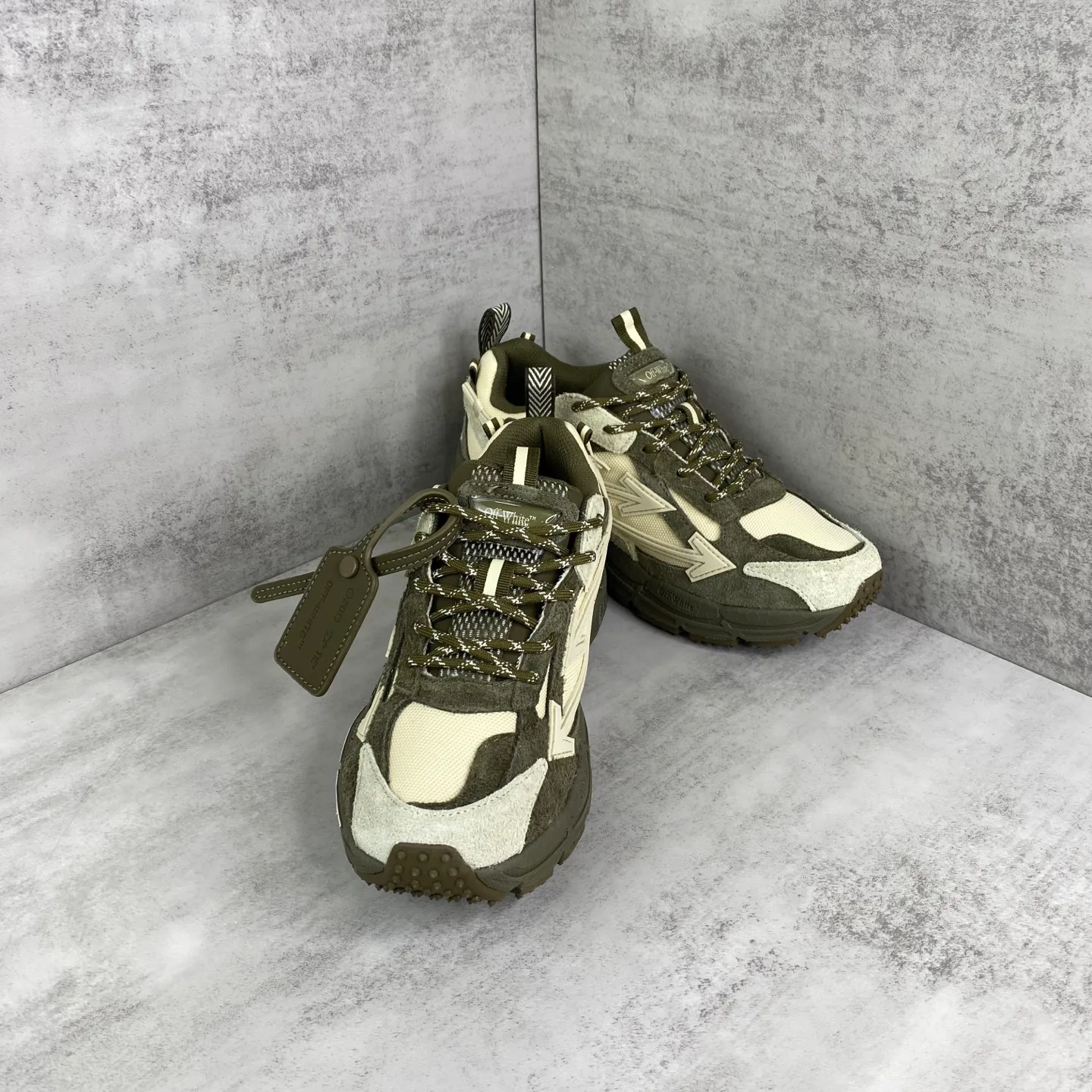 Кроссовки Женские Off-White 836286