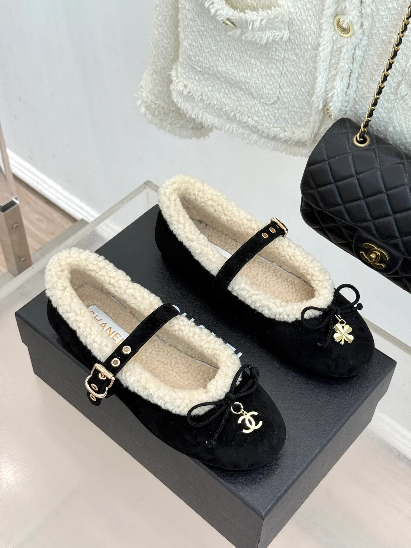 Туфли Женские Chanel 18154291