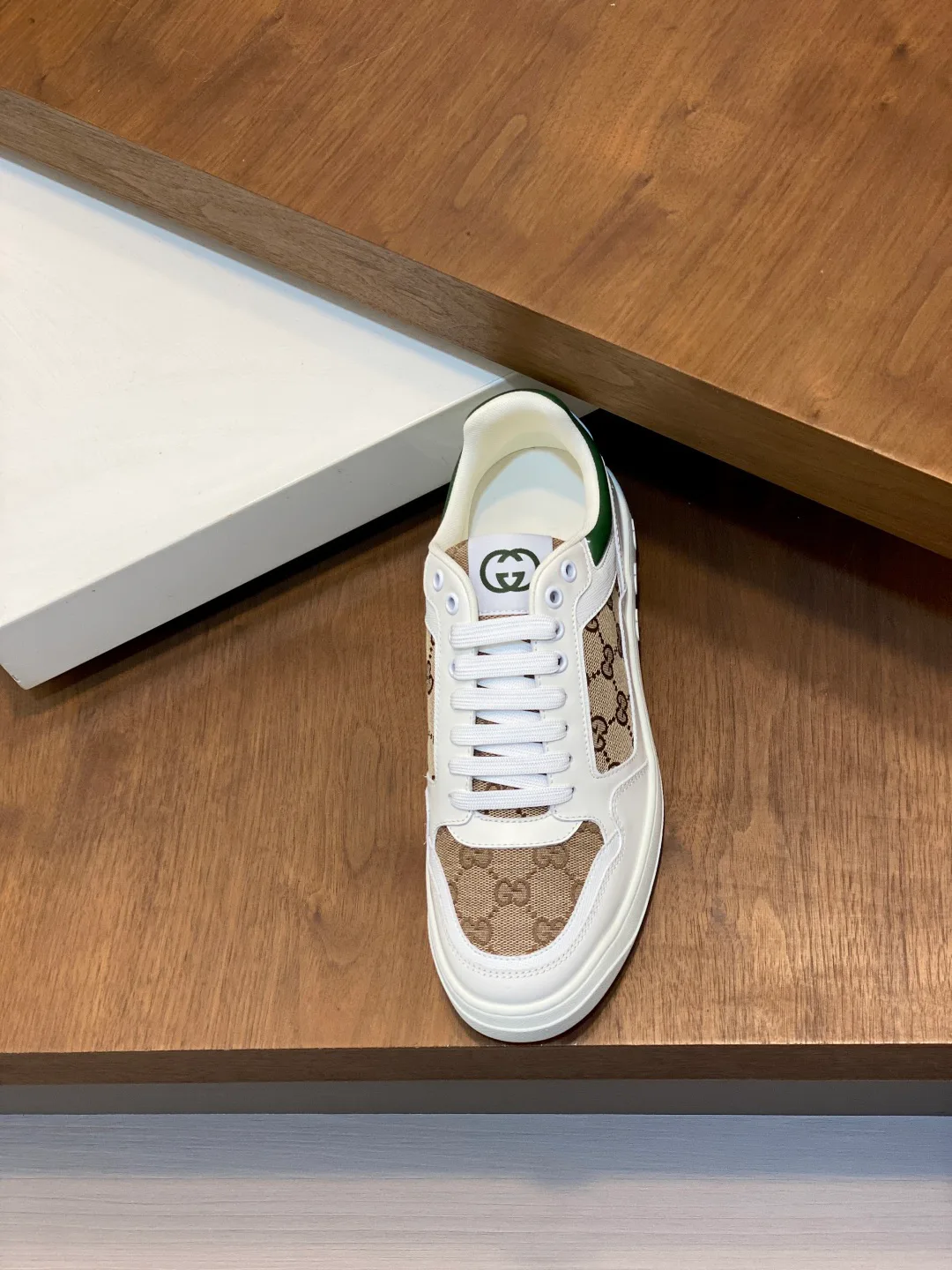 Кроссовки Мужские Gucci 18078994