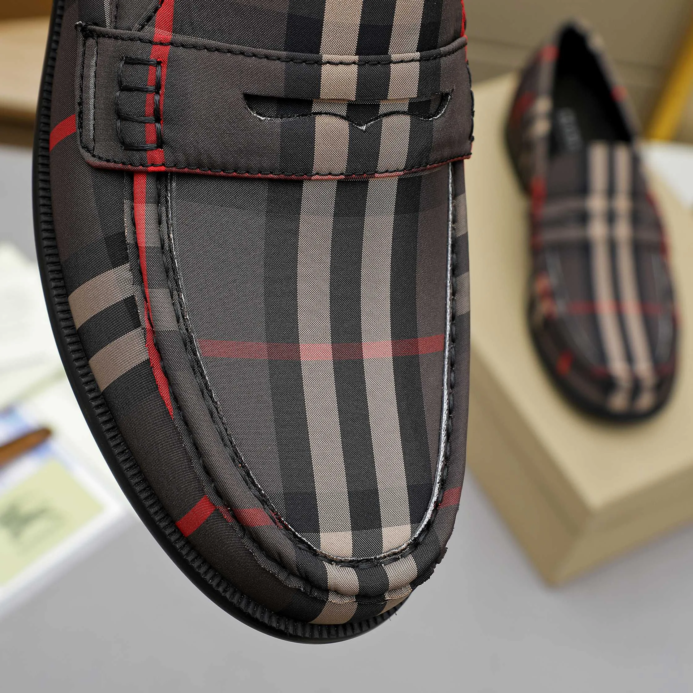 Лоферы И Туфли Мужские Burberry 19631322