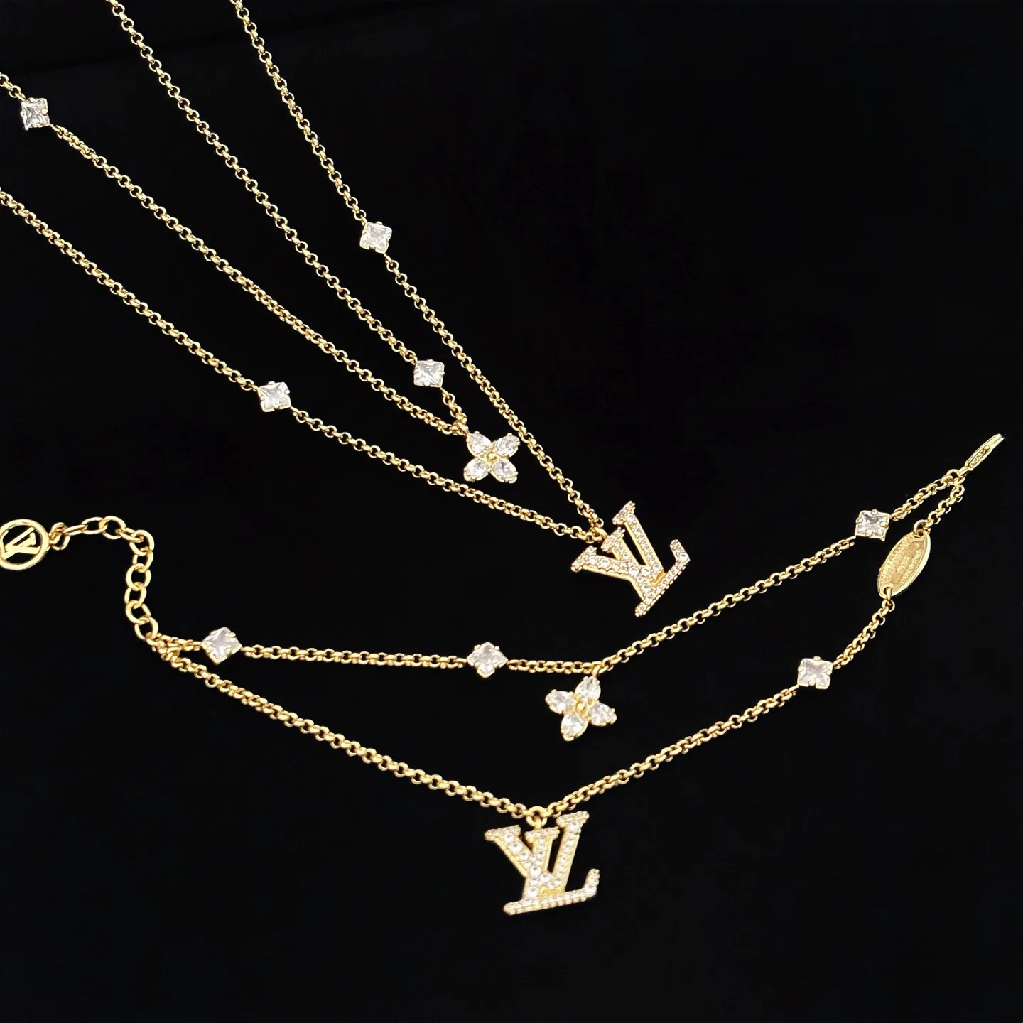 Бижутерия Louis Vuitton 11495169