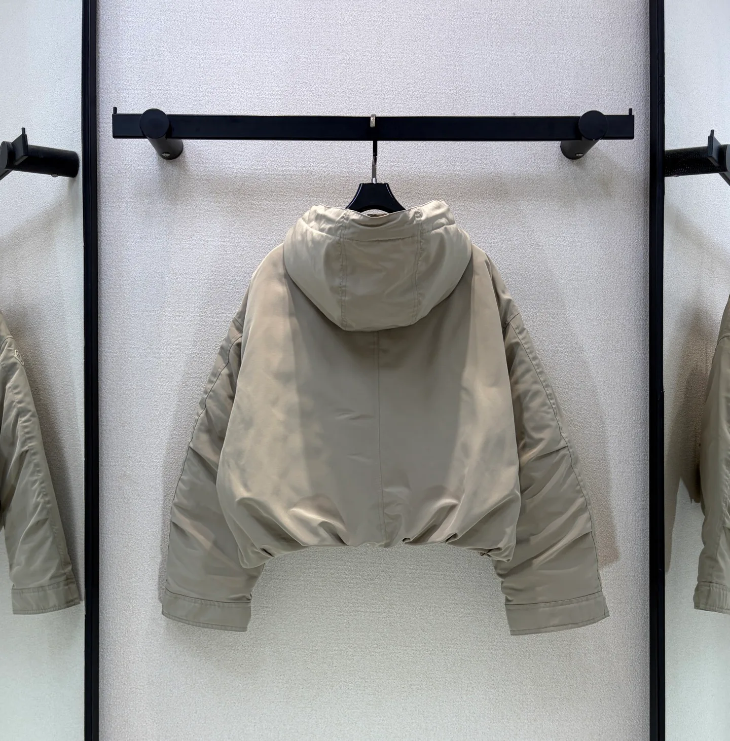 Куртки И Пуховики Женские Moncler 19480505