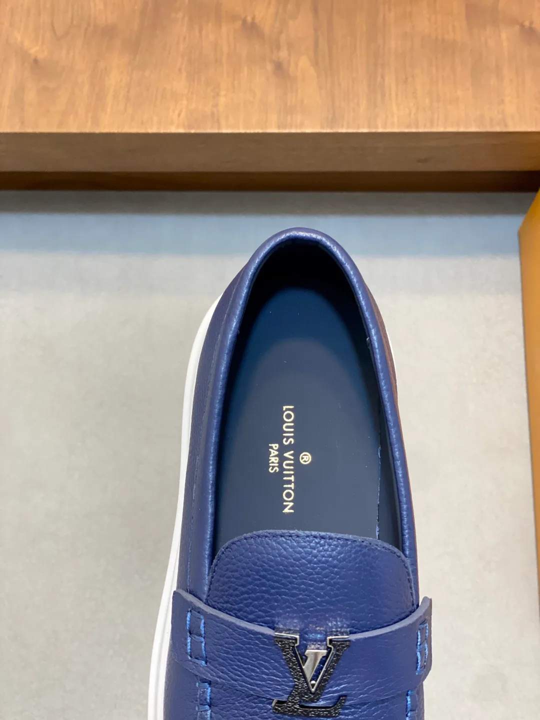 Лоферы Мужские Louis Vuitton 338024