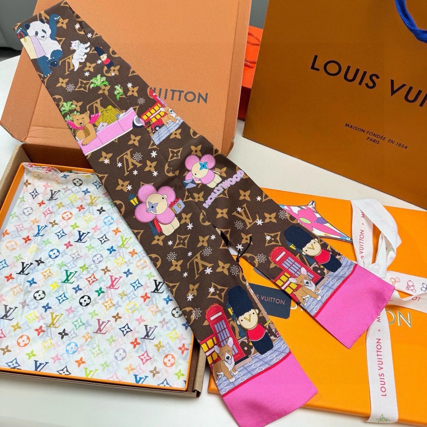 Платки Louis Vuitton 11568170