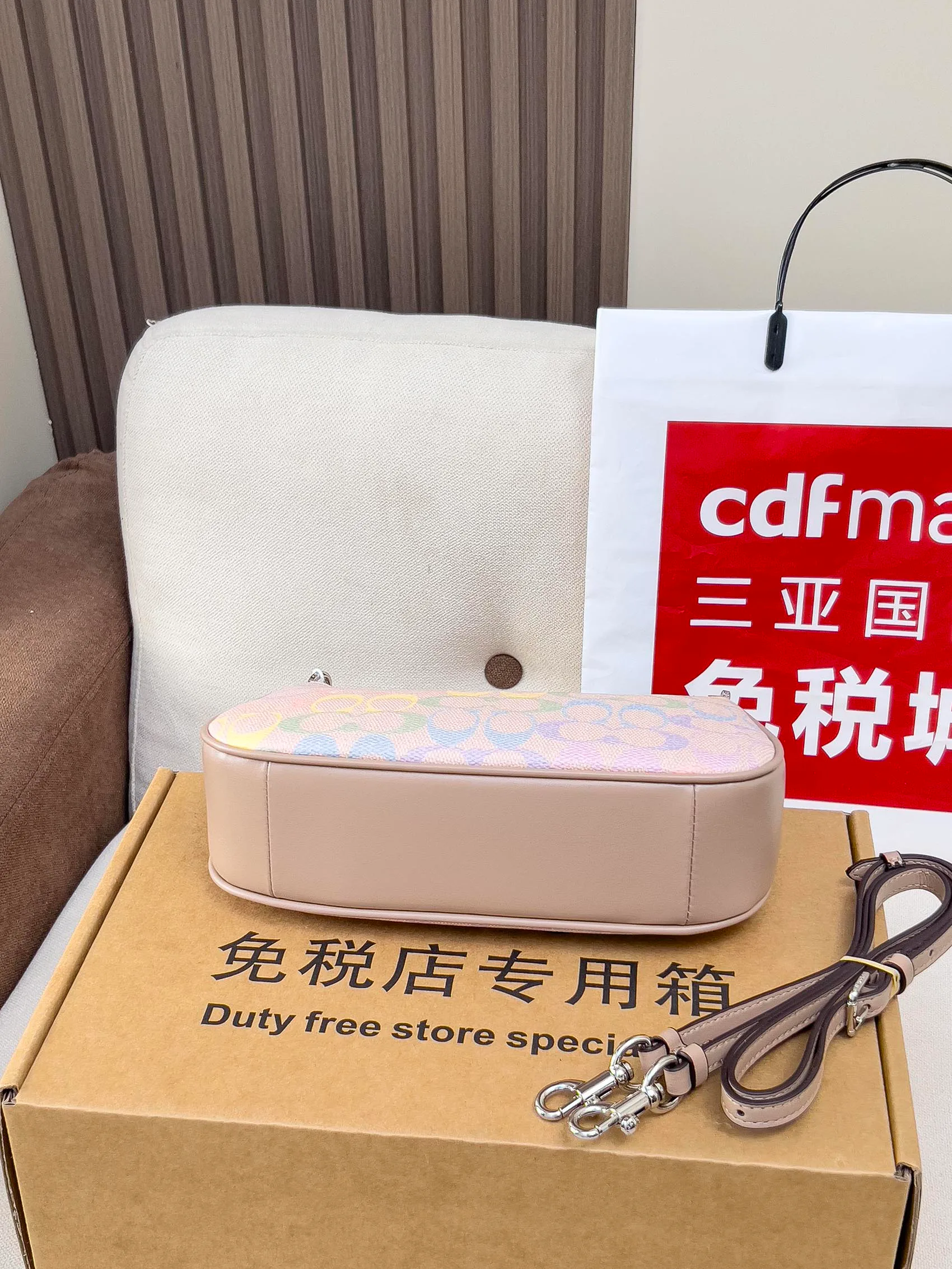 Классические Сумки Женские Coach 12054044