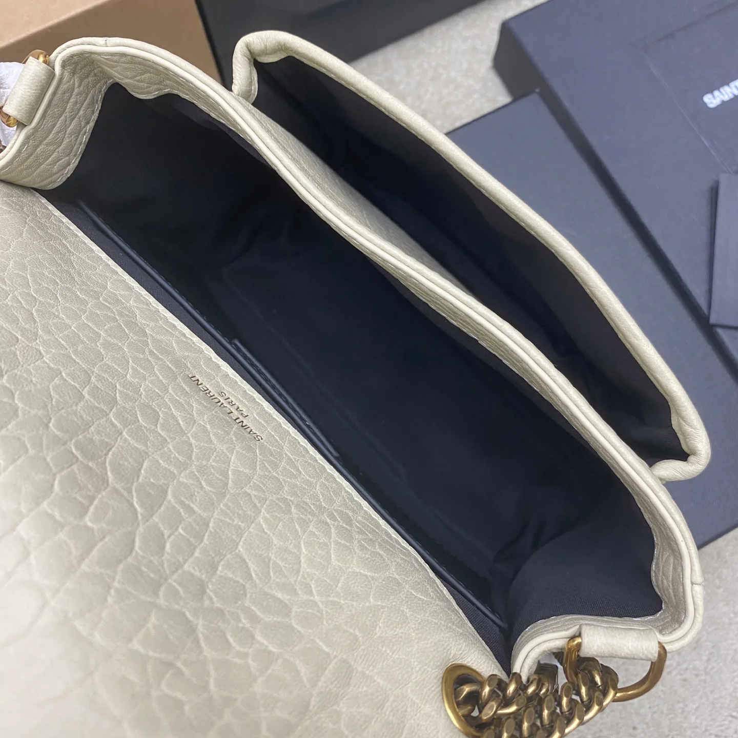 Классические Сумки Женские Saint Laurent 13435184