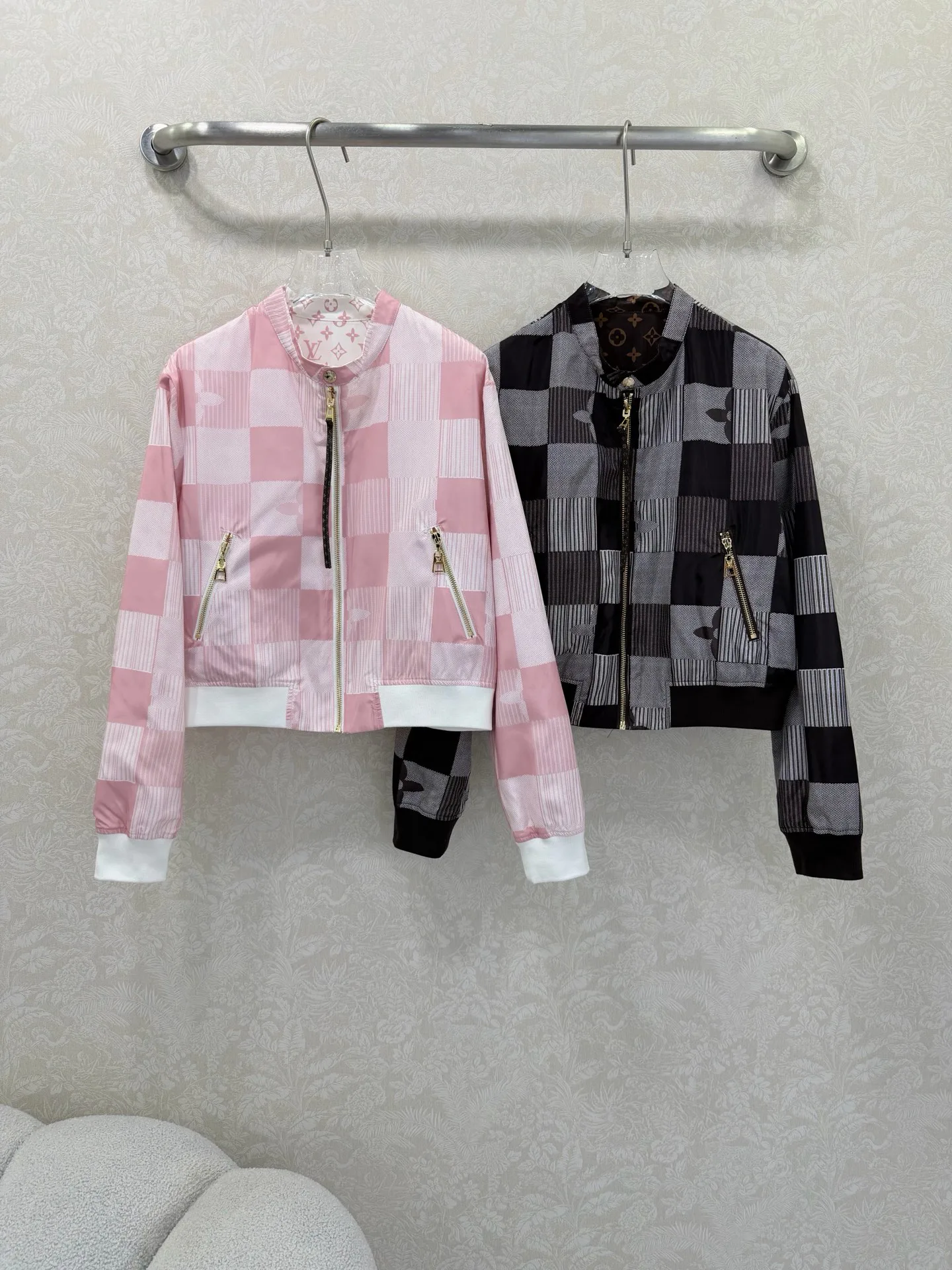 Куртки И Пуховики Мужские Louis Vuitton 9669902