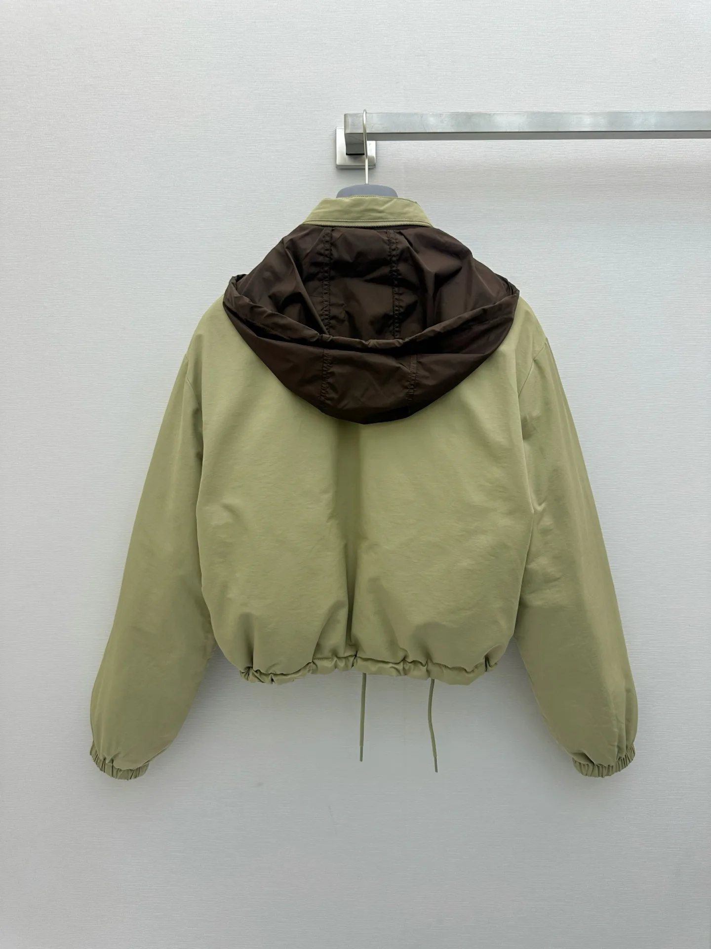 Куртки И Пуховики Женские Prada 18312782