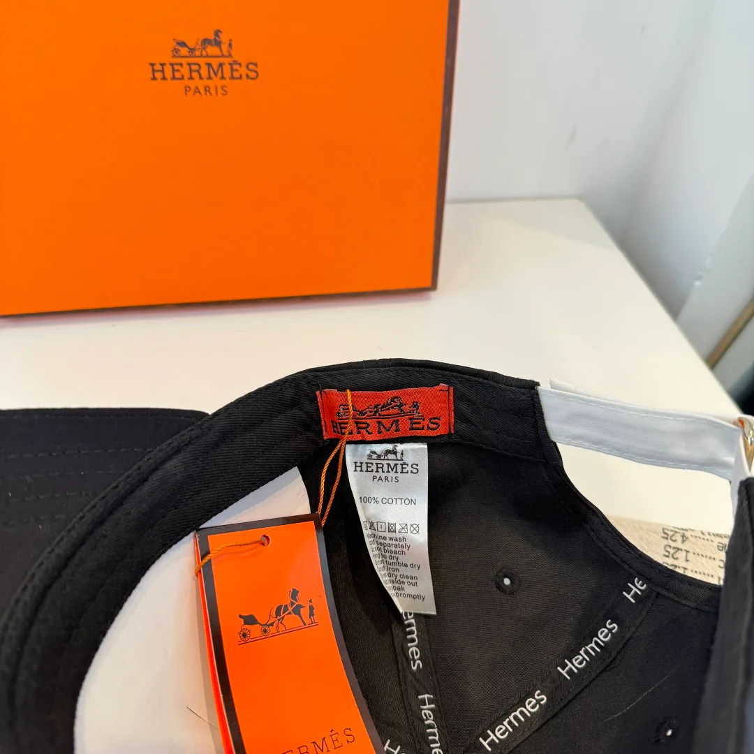 Головные Уборы Hermes 17350029
