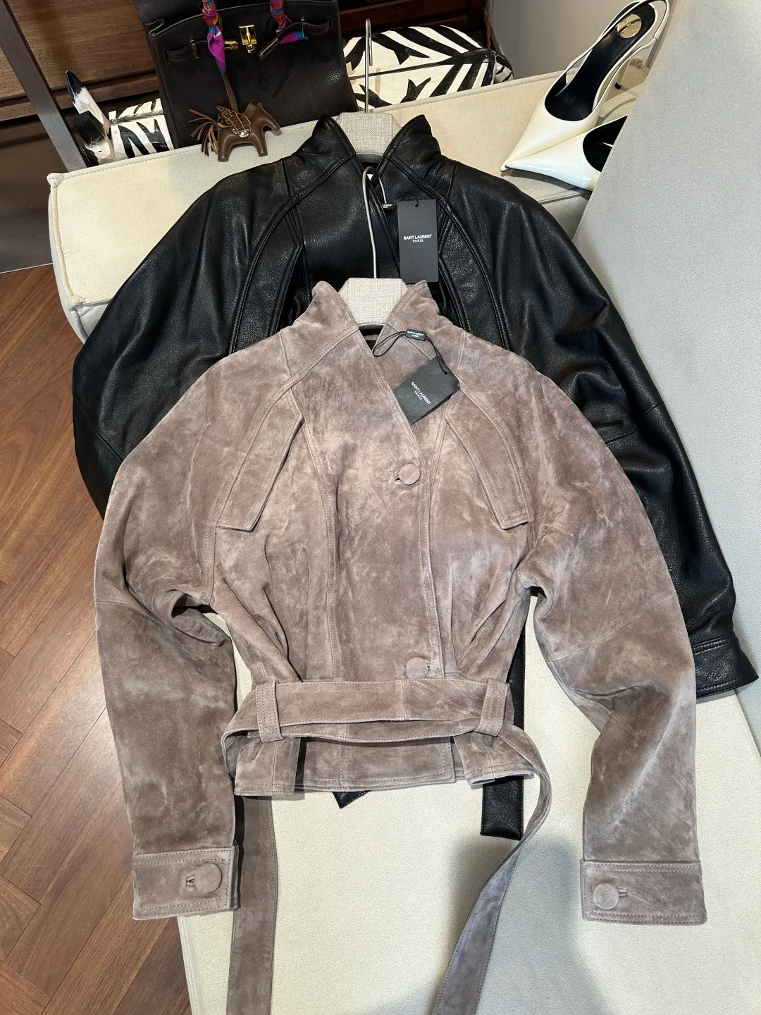 Кожаные Куртки И Дублёнки Женские Saint Laurent 18040798
