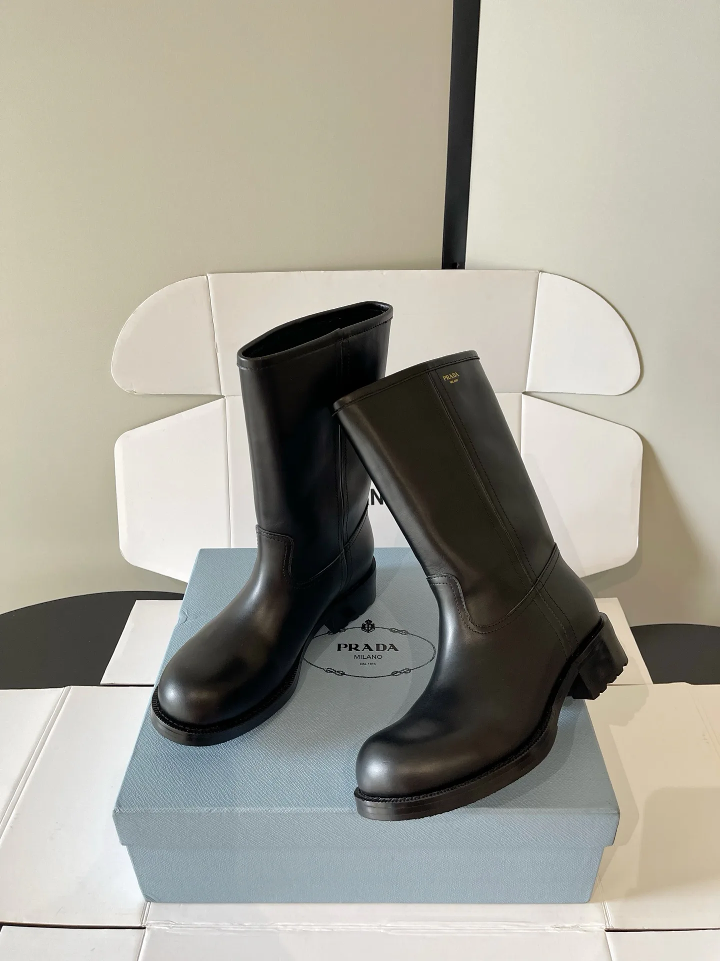 Сапоги Женские Prada 18092755